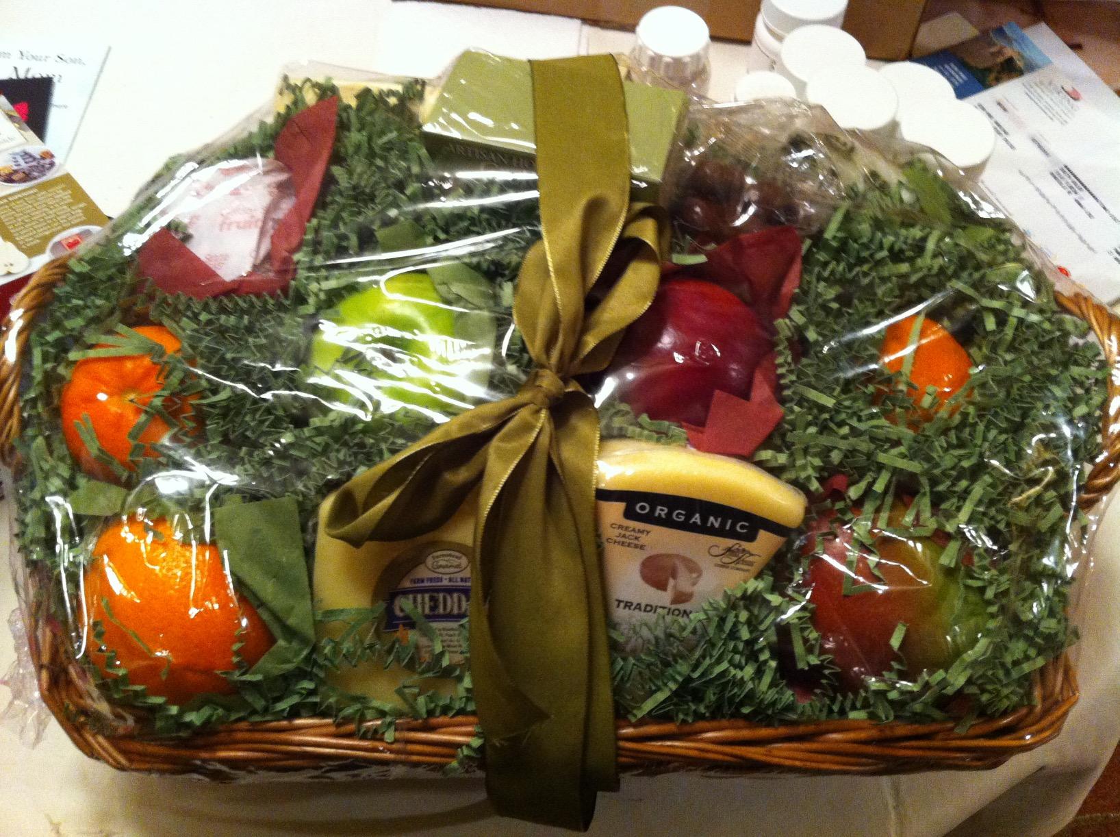 A Gift Inside Sweet & Savory Farmstead Fruit Basket customer photo 1