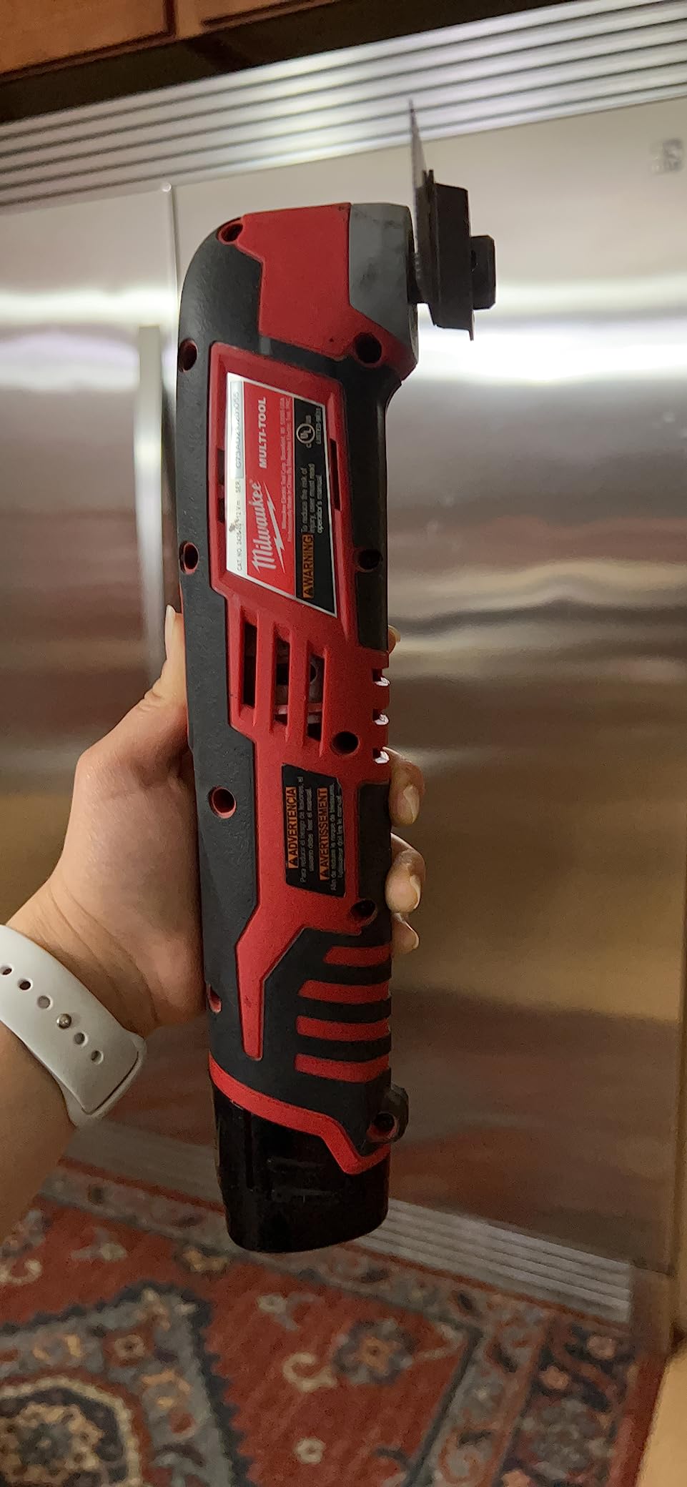 Milwaukee 2626-20 M18 18V Lithium Ion Cordless 18,000 OPM Orbiting Multi Tool with Woodcutting Blades and Sanding Pad with Sheets Included (Battery Not Included) customer photo 1
