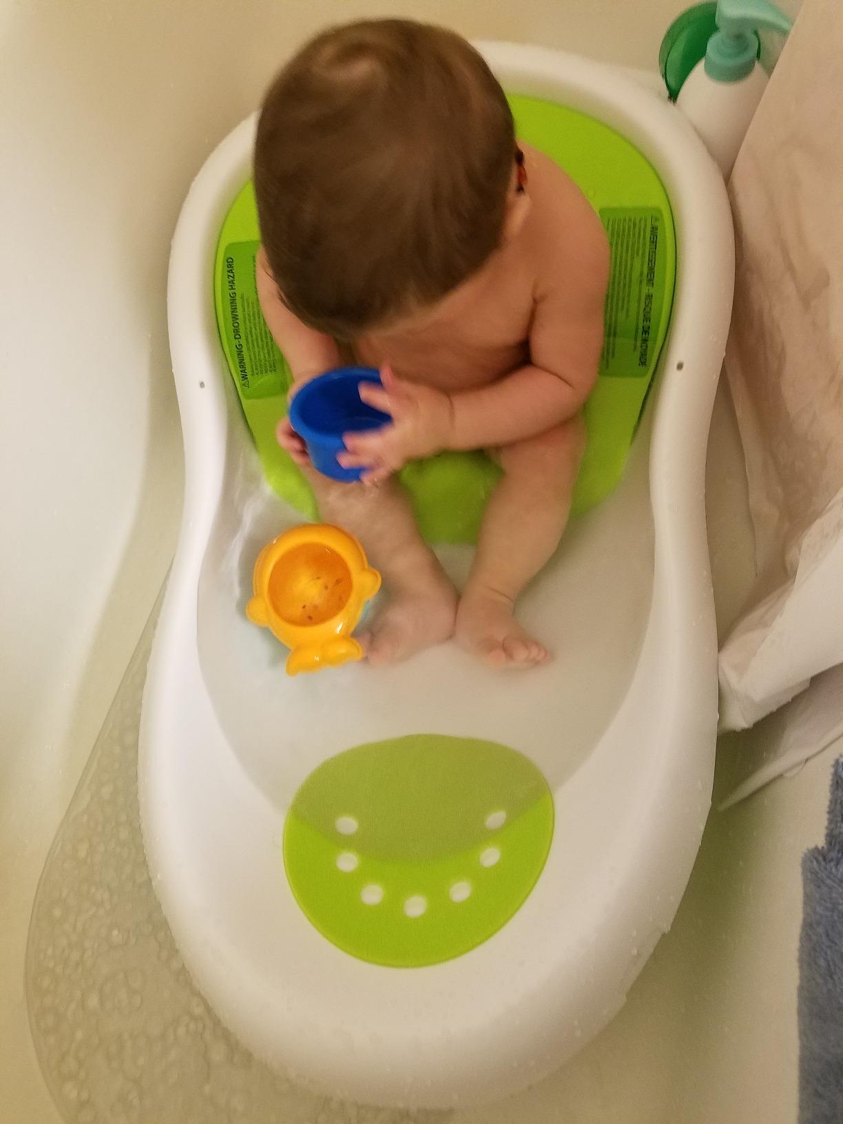 Baby to Toddler Bath 4-In-1 Sling 'N Seat Tub with Removable Infant Support and 2 Toys, Green customer photo 1