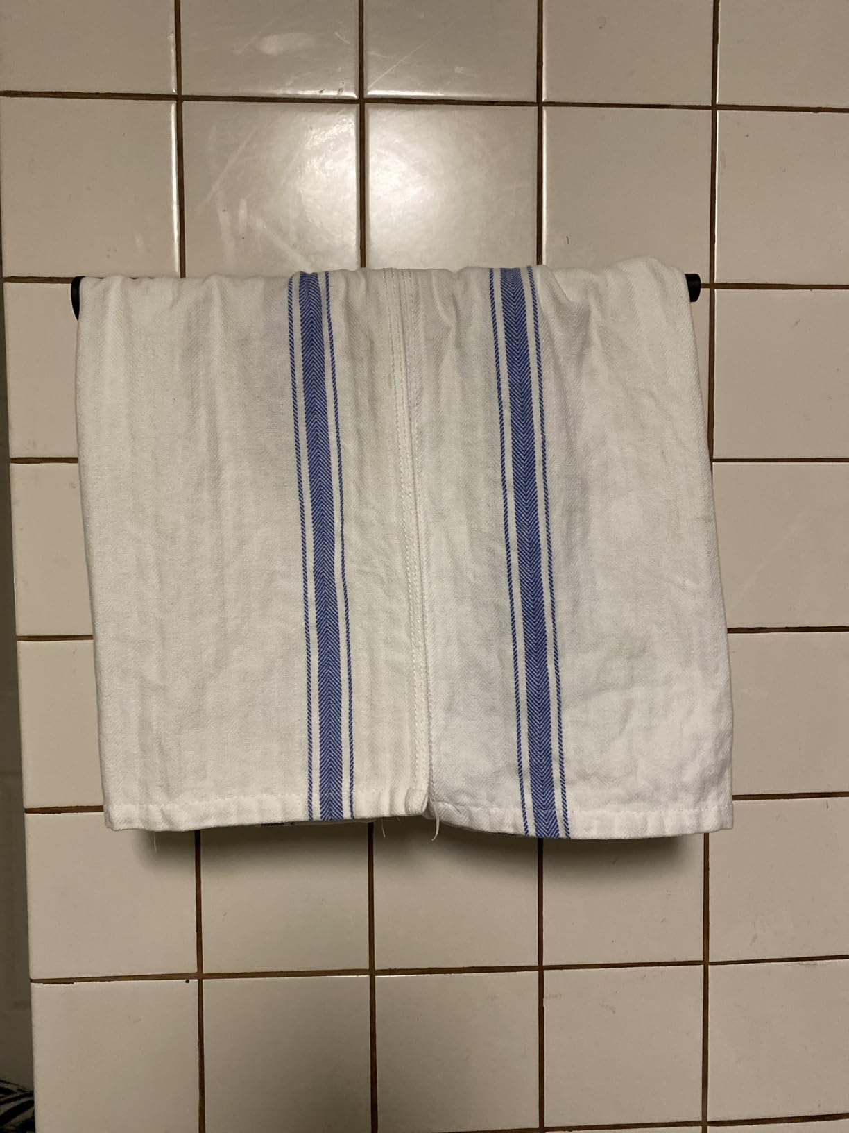 Utopia Towels Blue Dish Towels [12 Pack - 15 x 25 Inches] 100% Ring Spun Cotton Highly Absorbent & Reusable Cleaning Bar, Tea, Kitchen and Dishcloths Set - 200 GSM customer photo 2