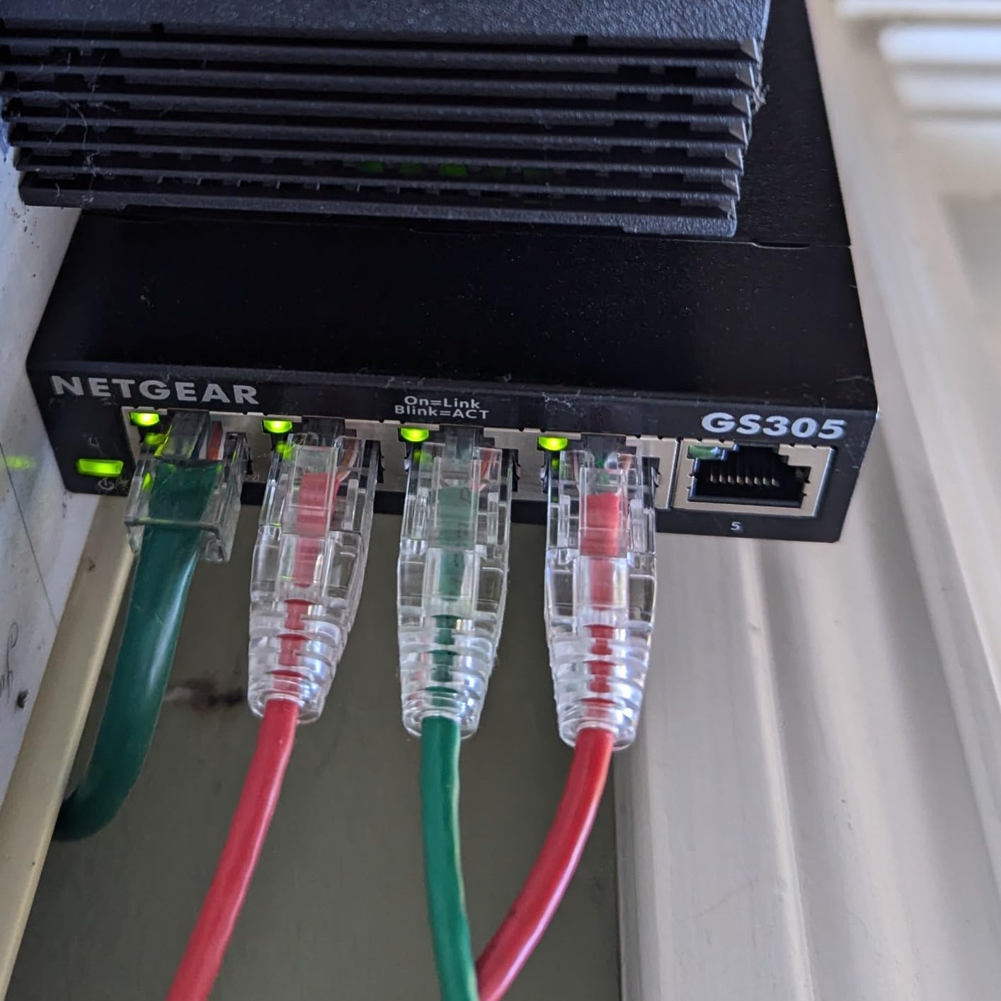 NETGEAR 8-Port Gigabit Ethernet Unmanaged Switch (GS108) - Desktop or Wall Mount, and Limited Lifetime Protection customer photo 1