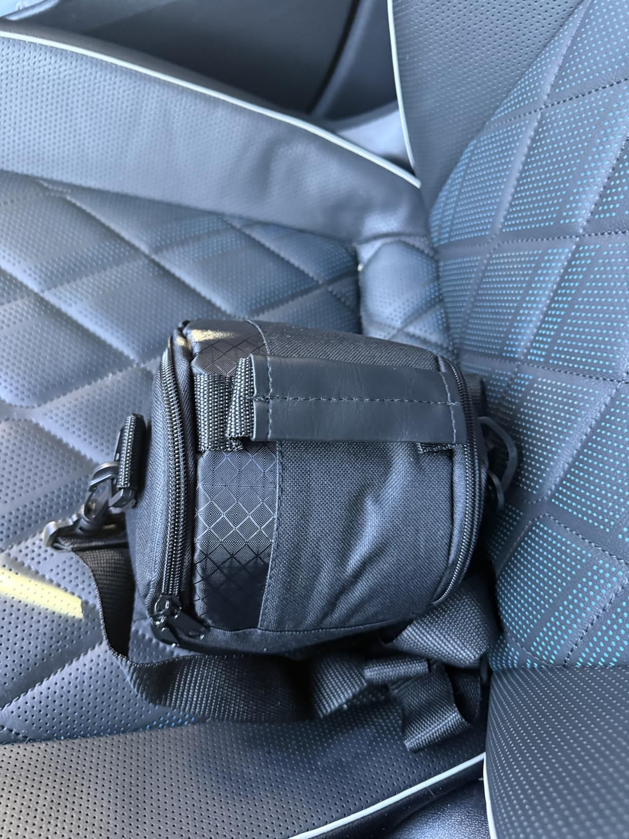 Large Padded Camera Bag with Shoulder Strap - DSLR & Mirrorless Camera Carrying Bag, Lightweight Protective Crossbody Camera Bag customer photo 2