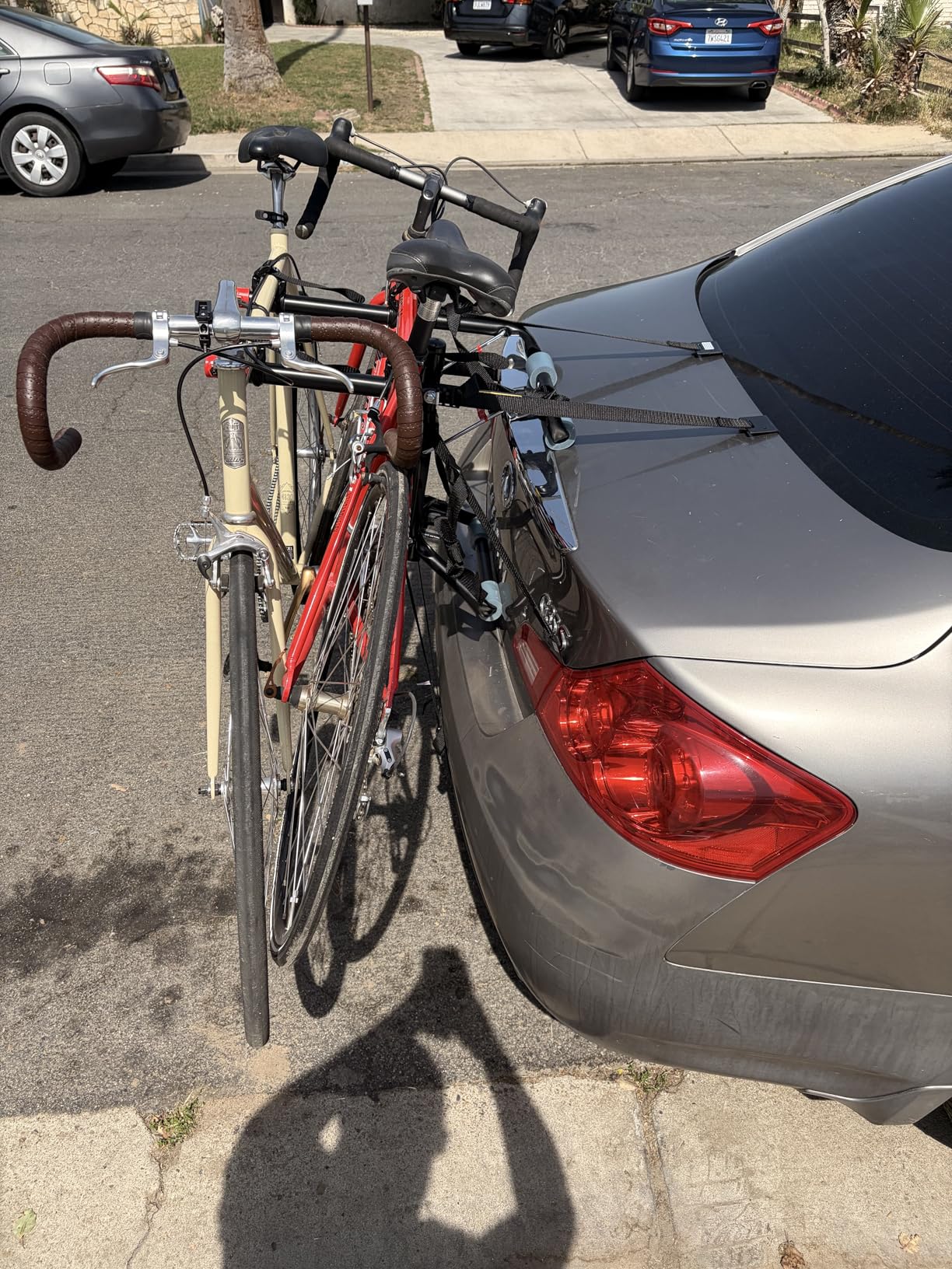 Allen Sports Deluxe 2-Bike Trunk Mount Rack, Model 102DN-R, Black customer photo 1