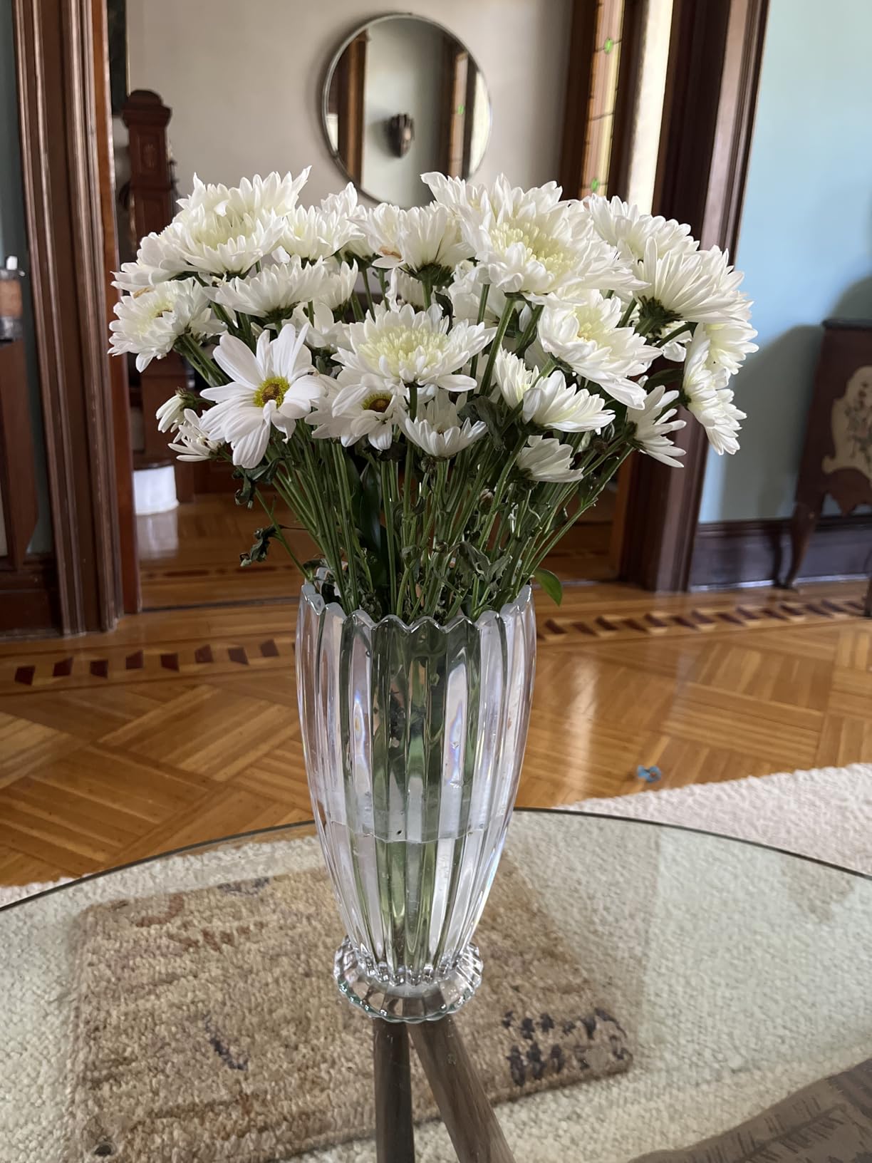 Mikasa Estate Crystal Vase, 11 Inch customer photo 1