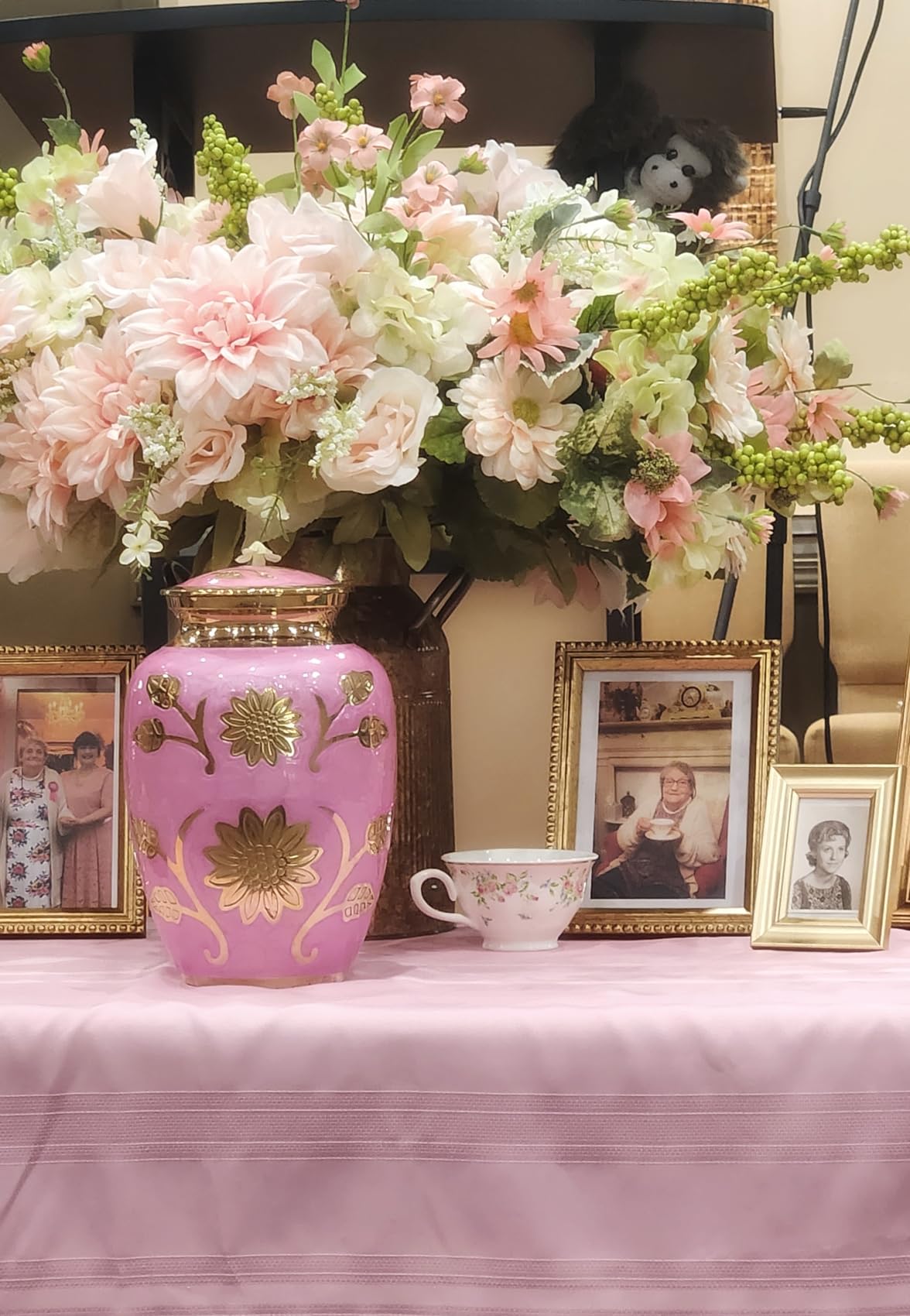 White and Gold Flower Funeral Urn by Liliane Memorials - Cremation Urn for Human Ashes - Brass - Suitable for Cemetery Burial or Niche - Large Size for Adults up to 200 lbs - Rose Lisette customer photo 2