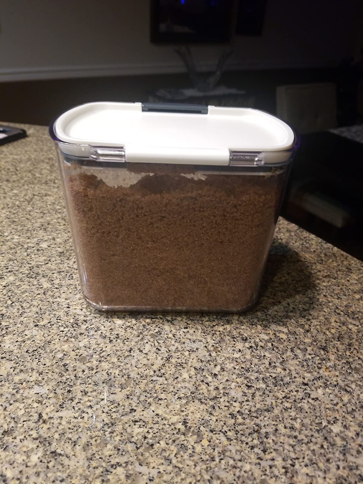 Progressive ProKeeper 1.5-Quart Brown Sugar Storage Container with Airtight Seal, BPA Free customer photo 2