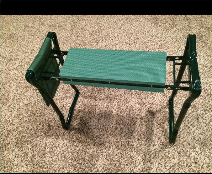 Ohuhu Garden Kneeler and Seat, Heavy Duty Garden Stool with EVA Foam Kneeling Pad, Foldable Gardening Bench with 2 Tool Pouches, 2-in-1 Portable Gardening Supplies, for Seniors customer photo 1