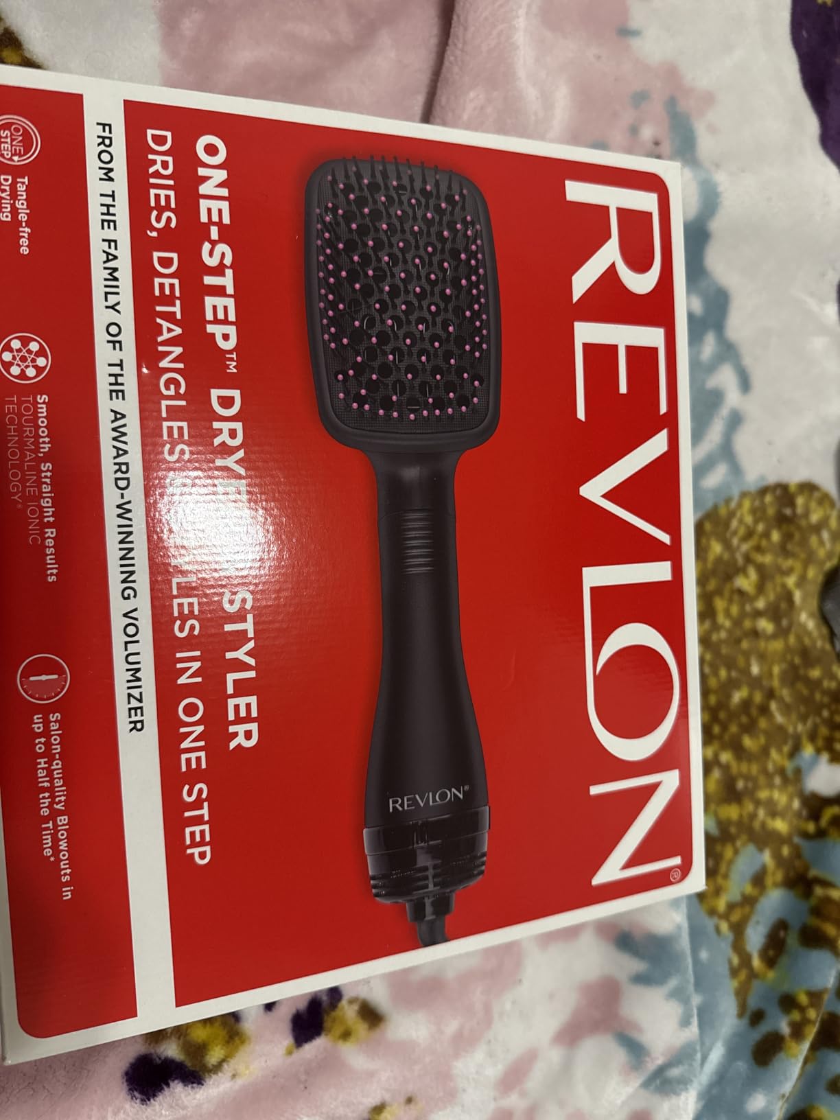 REVLON One-Step Hair Dryer and Styler, All-in-One Hair Brush Straightener for Salon-Quality Smooth & Straight Styles, Black customer photo 2