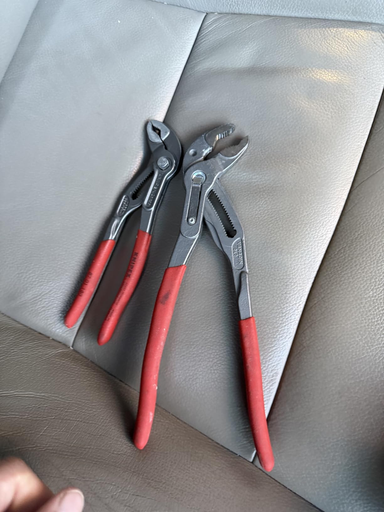 Knipex 00 31 20 V01 US Cobra Pliers Set (2 Piece) customer photo 1