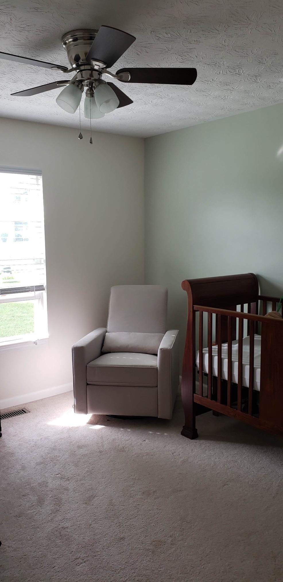 Davinci Piper 360 Swivel Rocker Recliner Chair - Glider Rocking Chair for Nursery and Living Room - GREENGUARD Gold, FSC & Certi-PUR US Certified - Ultra Comfy Glider Recliner Nursery Chair - Cream customer photo 2