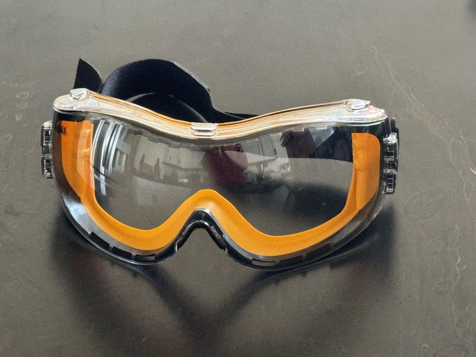 DEWALT DPG82 Concealer Anti-Fog Dual Mold Safety Goggle customer photo 1