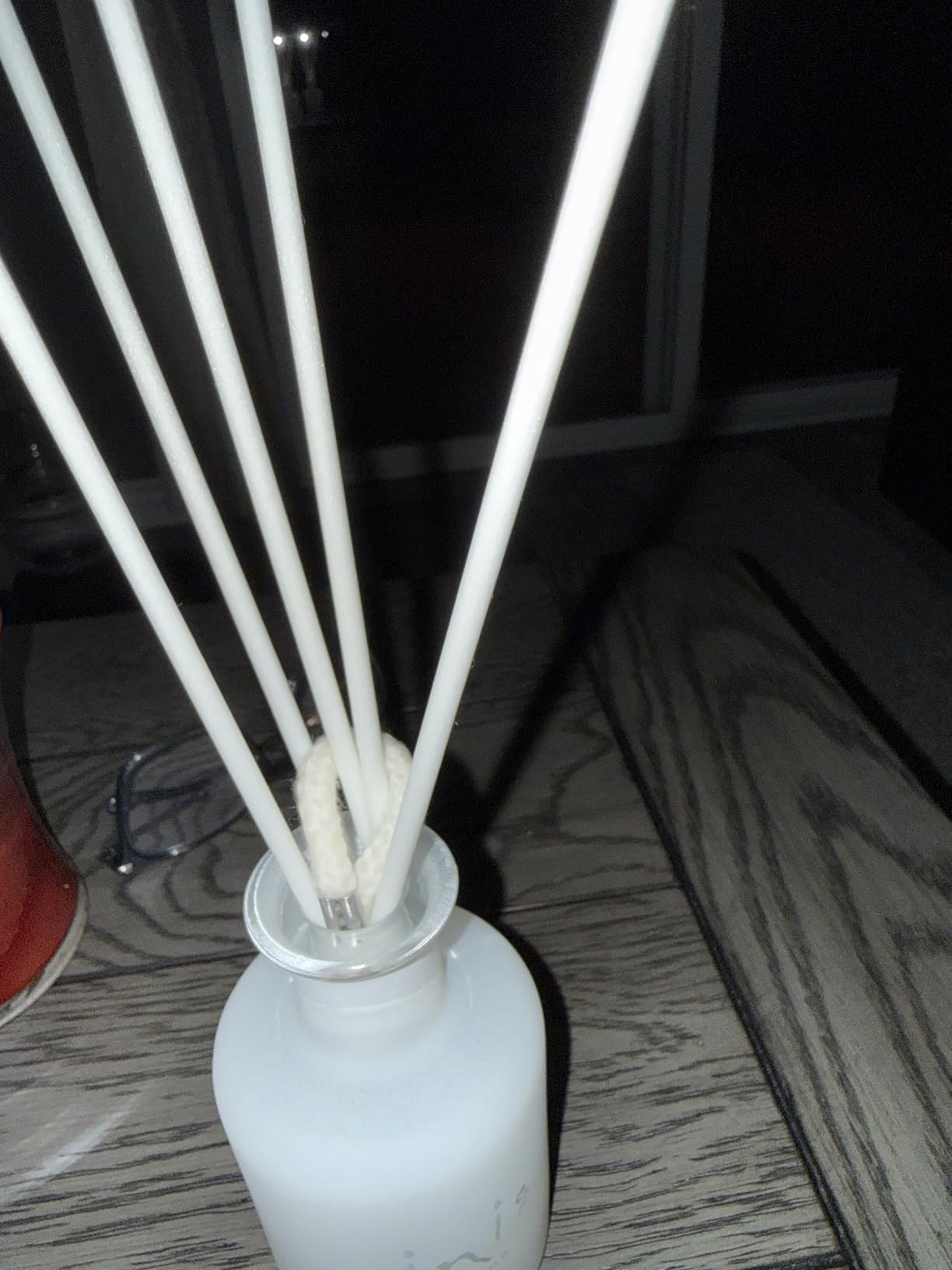 Inis the Energy of the Sea Reed Diffuser Set - Oil Diffuser - Ocean Fresh Fragrance for Home - Includes Fiber Reed Sticks, Fragrance Oil & Glass Bottle customer photo 2