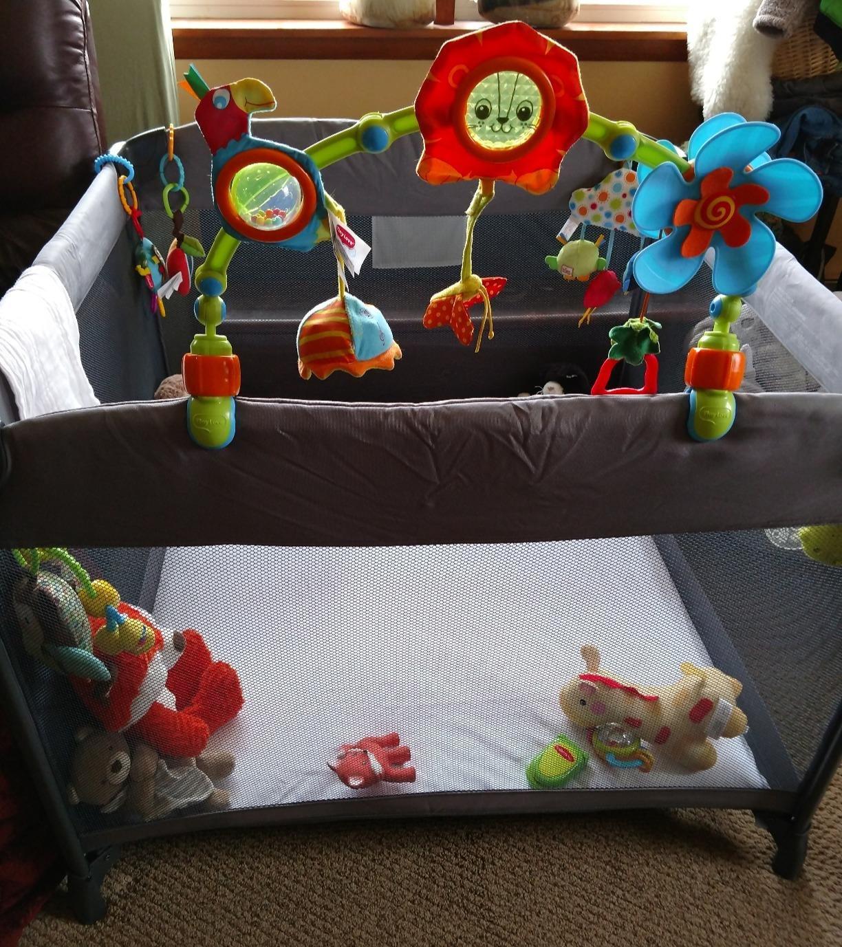 Joovy Room2 Large Portable Playpen for Babies and Toddlers with Nearly 10 sq ft of Space, Large Mesh Windows for 360 View, and Waterproof Mattress Sheet - Black customer photo 1