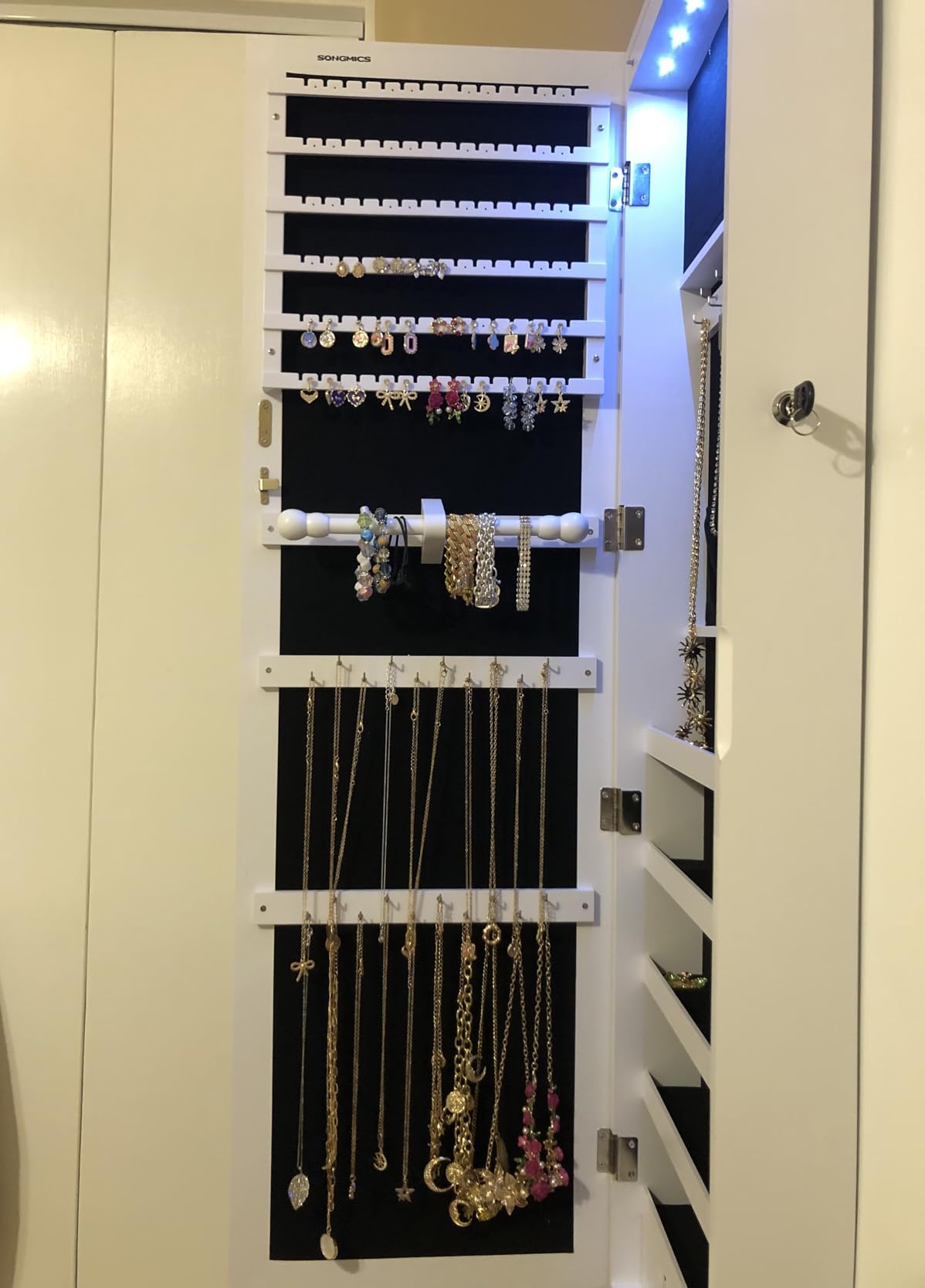 SONGMICS 6 LEDs Mirror Jewelry Cabinet, 47.2-Inch Tall Lockable Wall or Door Mounted Jewelry Armoire Organizer with Mirror, 2 Drawers, White UJJC93W customer photo 2