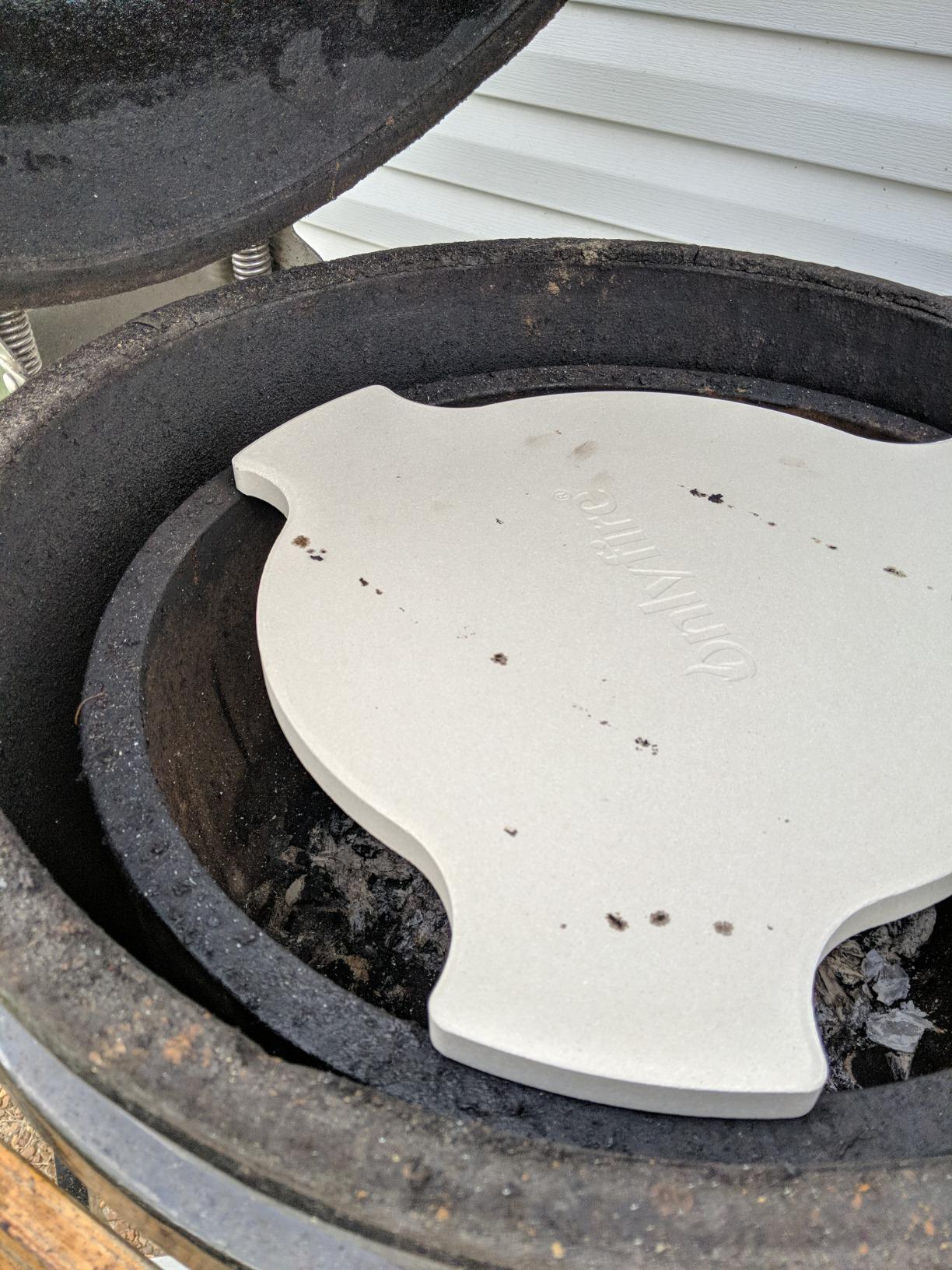 Onlyfire Pizza Stone Heat Deflector for Large Big Green Egg, 18 Inch customer photo 1