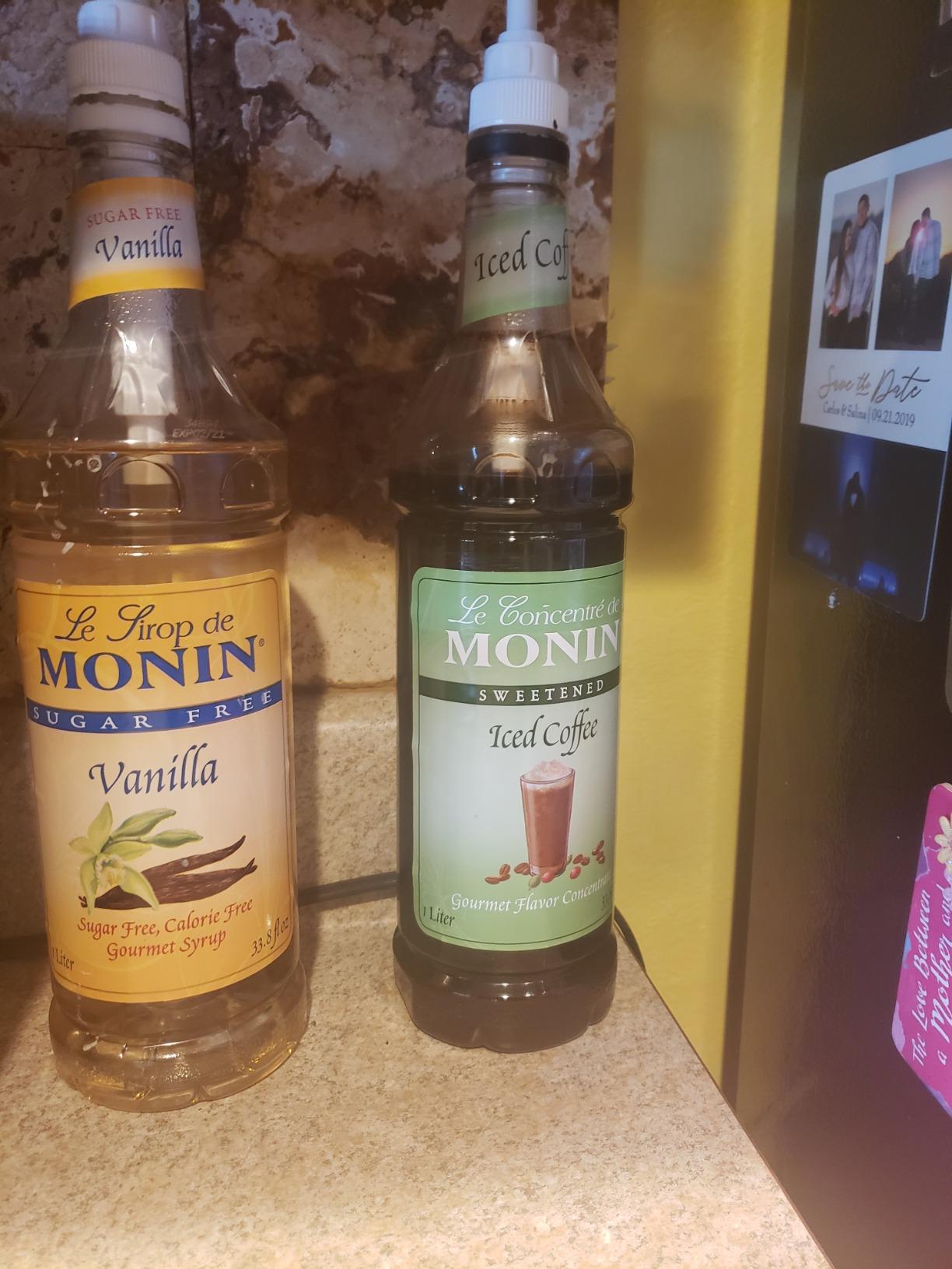 Monin - Sugar Free Vanilla Syrup | Premium Calorie-Free Syrup | Pure & Rare Madagascar Vanilla for Coffee, Lattes & More (BPA-Free Plastic Bottle, 33.8 fl oz) customer photo 2