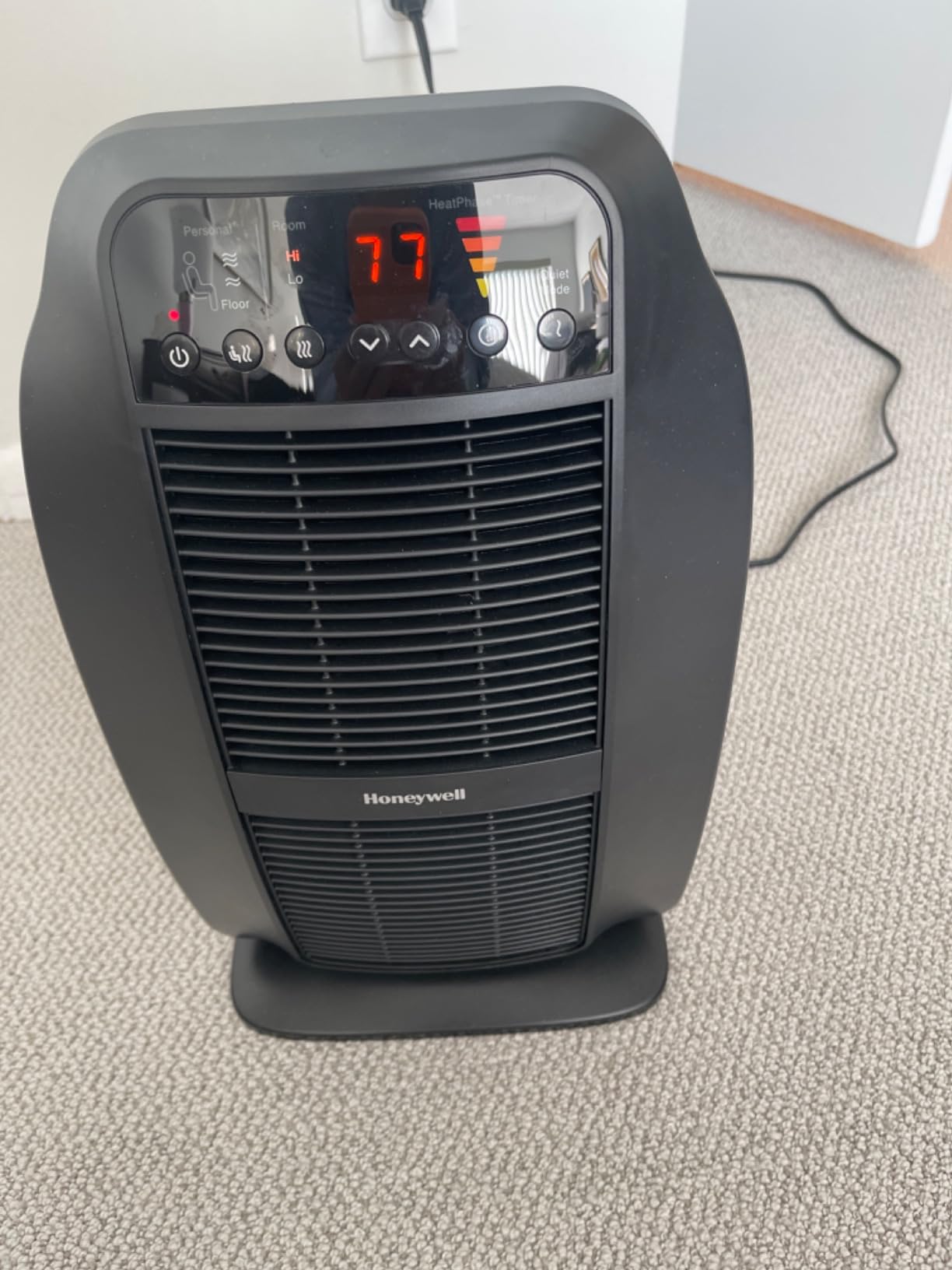 Honeywell Genius HeatGenius Ceramic Heater with Multi-Directional Heating, Digital Controls with Programmable Thermostat, Black customer photo 2