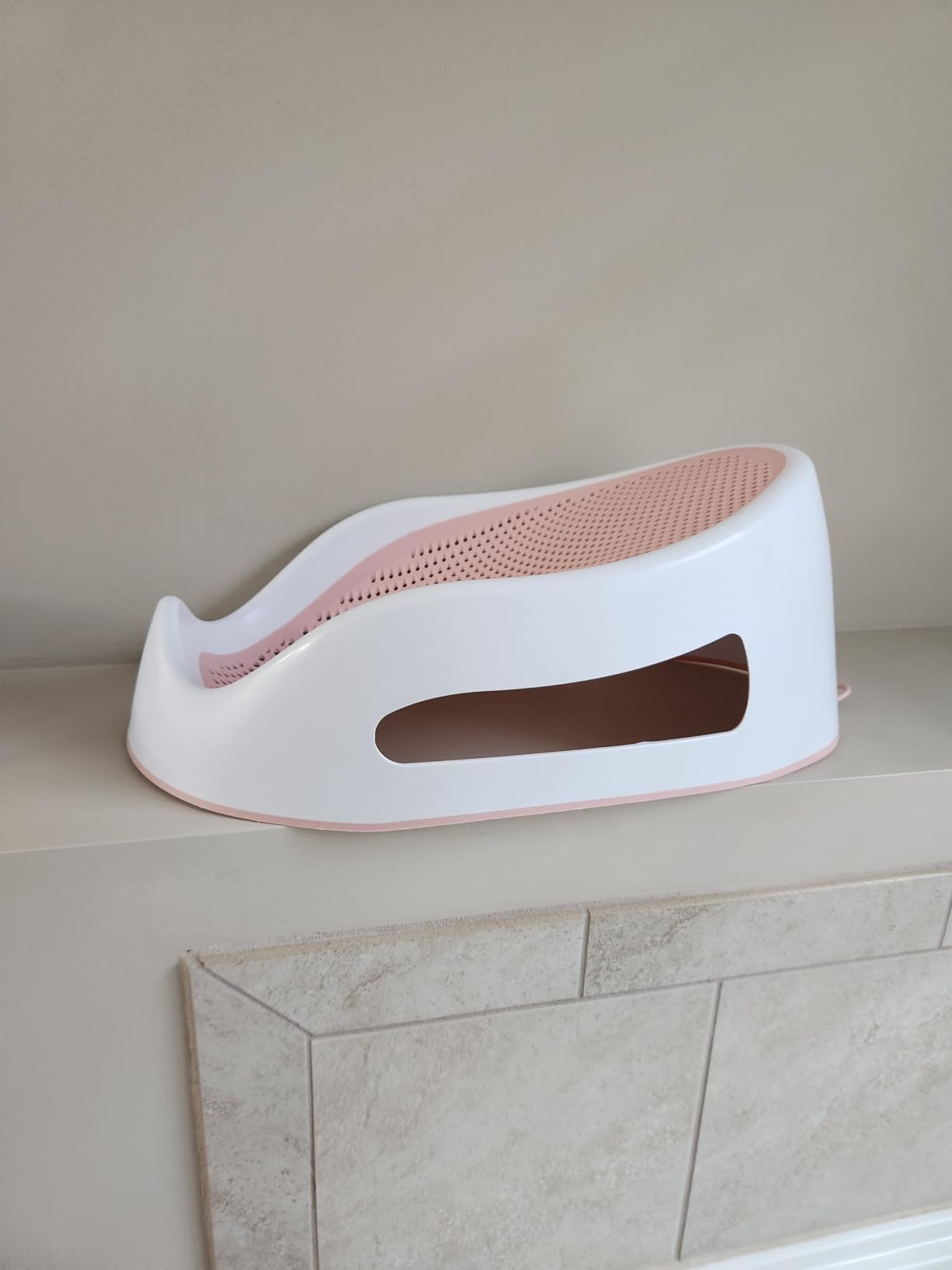 Angelcare Baby Bath Support (Gray) | Ideal for Babies Less Than 6 Months Old customer photo 1
