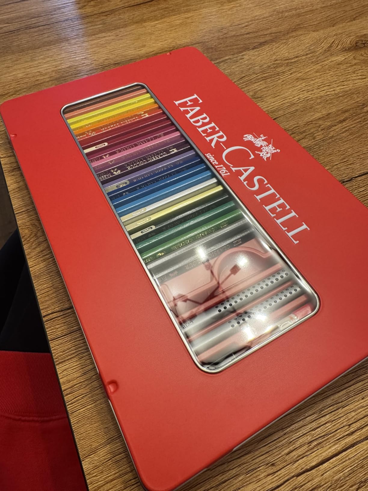 Faber-Castell Classic Colored Pencils Tin Set, 48 Vibrant Colors In Sturdy Metal Case customer photo 1
