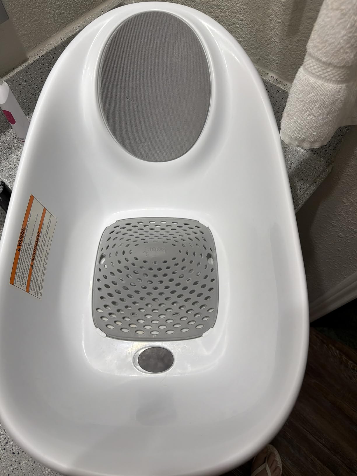 Boon Soak 3 Stage Baby Bathtub - Baby Bath Tub with Three Support Positions for Newborn to Toddlers - Color Changing Drain Plug for Ideal Bath Temperature - Gray - Ages 0 to 18 Months and Up customer photo 1