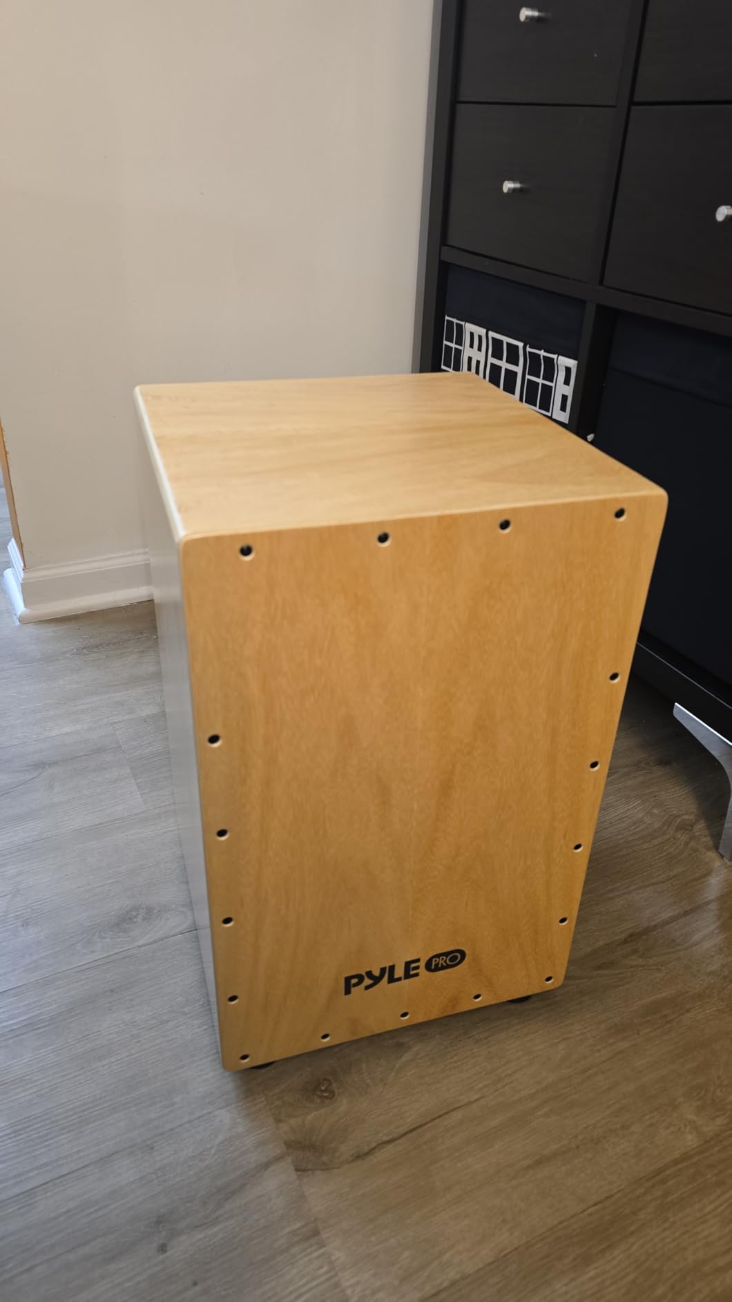Pyle Jam Wooden Cajon - Handcrafted Stringed Lightweight Percussion Box With Internal Guitar Strings customer photo 2