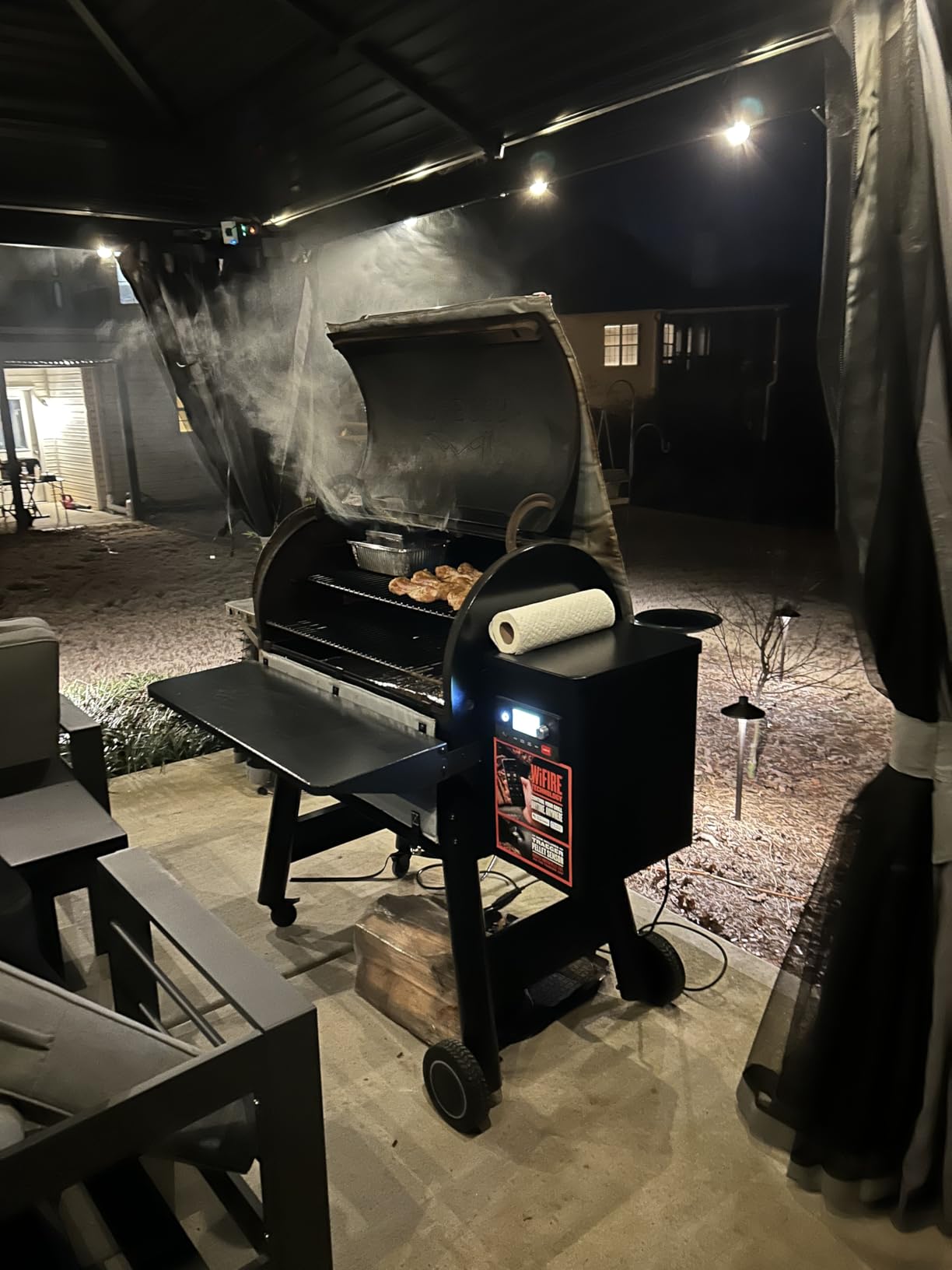 Camerons The Flip Professional Hot & Cold Smoker Box - Patented BBQ Grill Smoke Box for Gas or Charcoal Grill w Firestarters - Infuse Smoky Barbecue Flavor into Meats - Great Grilling Gift for Men customer photo 2