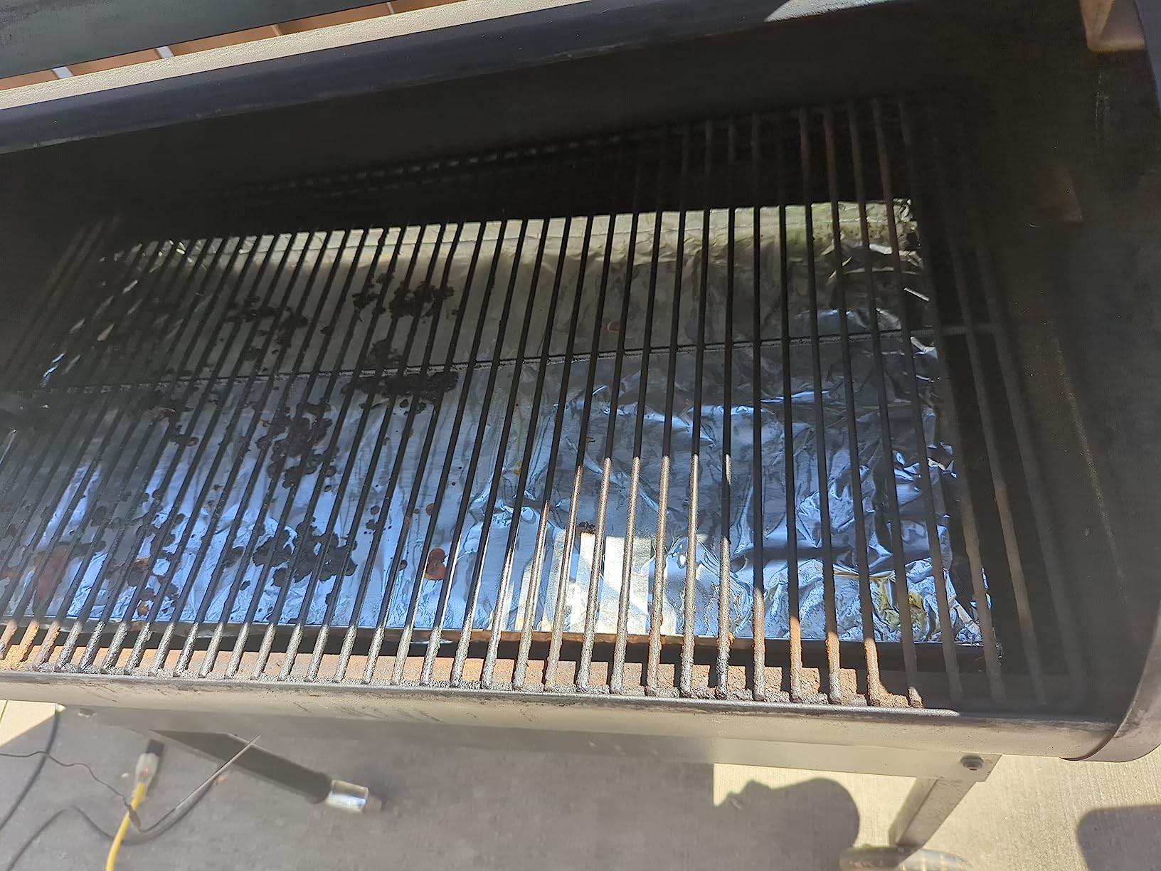 Reynolds Wrap Pitmaster's Choice Extra Thick Foil for Grilling, 18 Inch Grill Foil, Withstands High Heat, Extra Wide, 37.5 Total Sq. Ft. customer photo 1