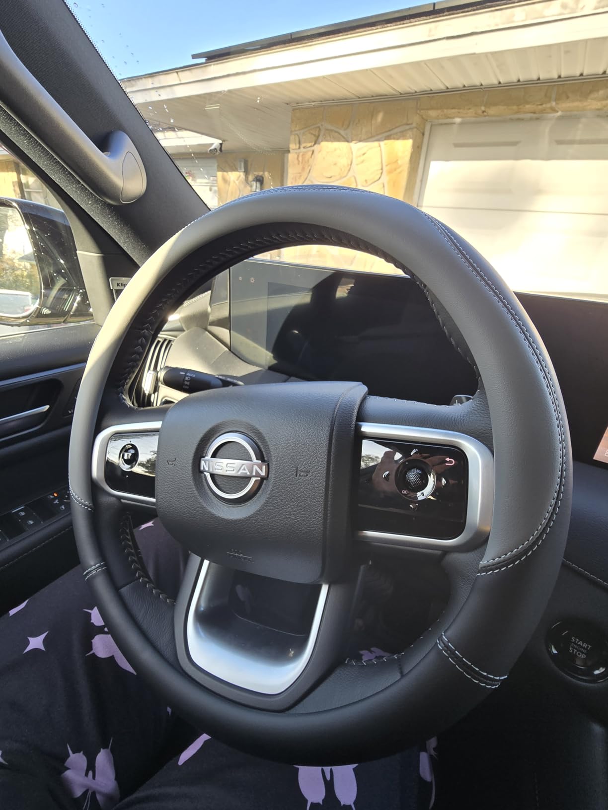 Valleycomfy Microfiber Leather Steering Wheel Cover Universal 15 inch (Black) customer photo 2