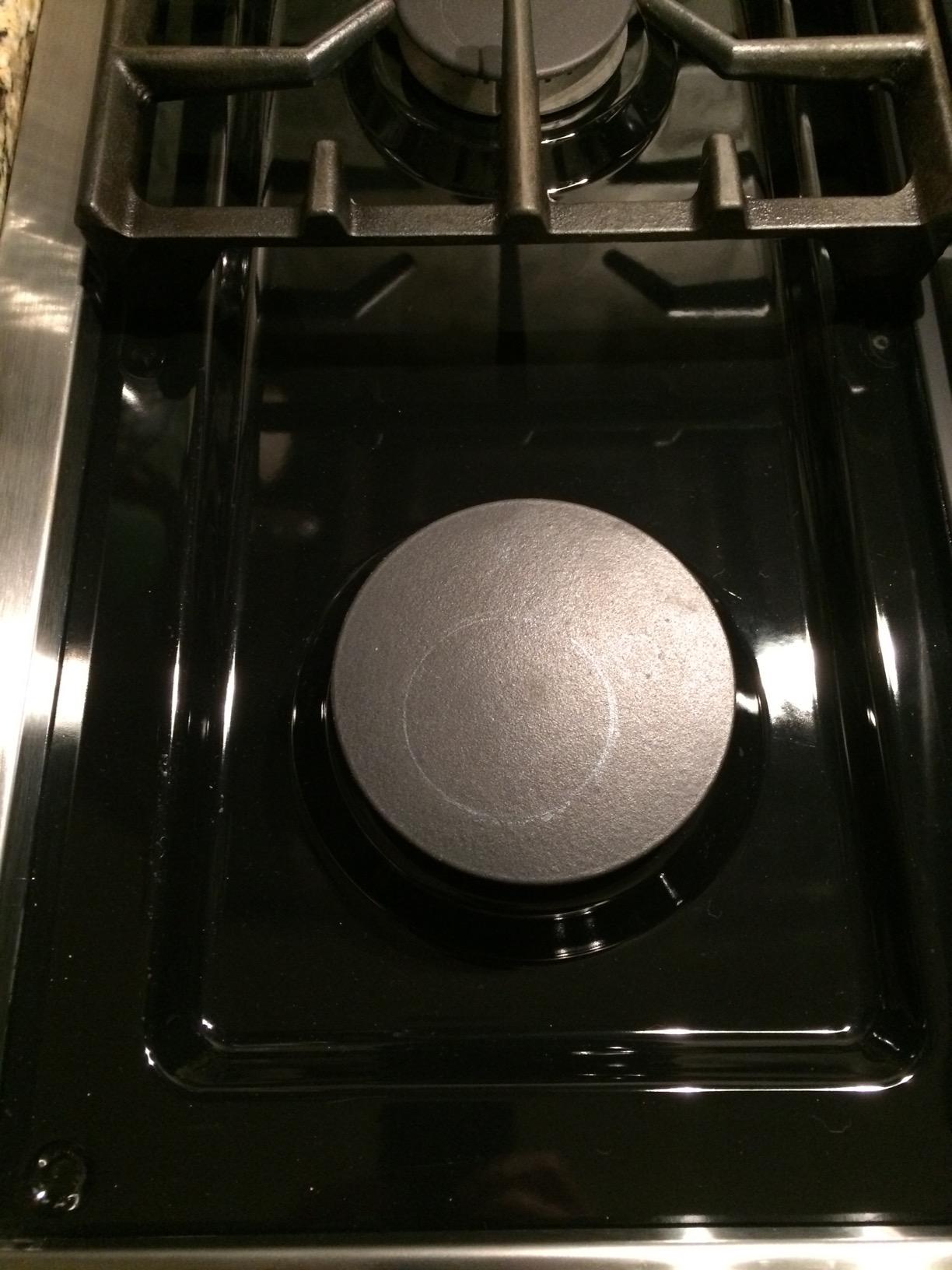 Affresh Cooktop Cleaning Kit, Safe for Glass & Ceramic Cooktops, Includes 5 oz cleaner, 5 pads, 1 scraper customer photo 2