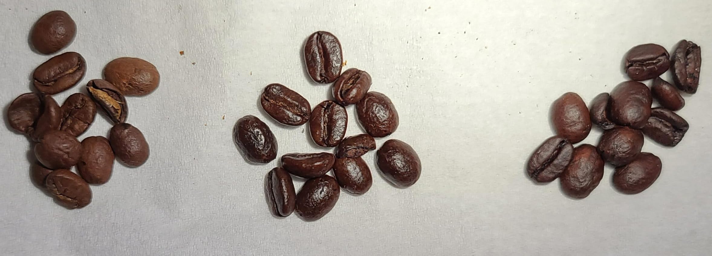Amazon Fresh Decaf Colombia Whole Bean Coffee, Medium Roast, 12 Ounce customer photo 2