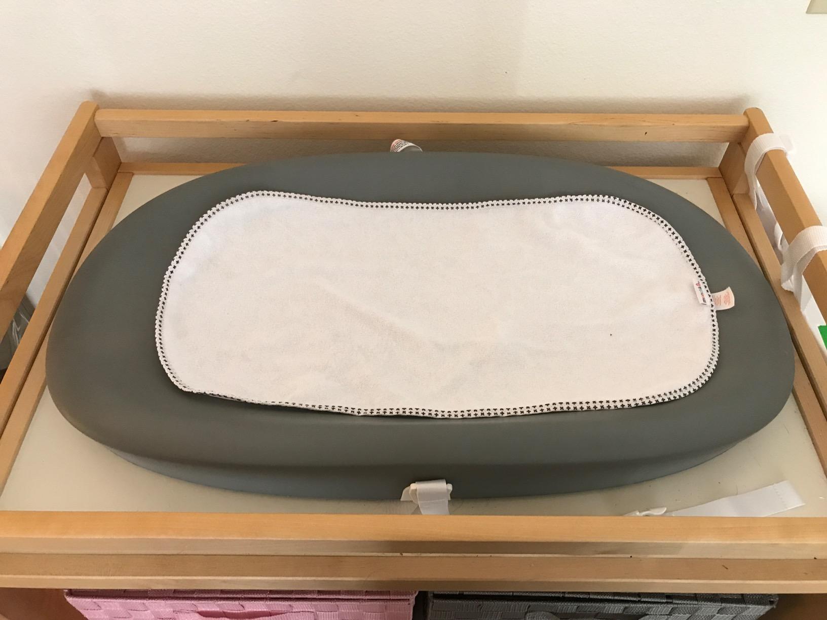 Hatch Grow Smart Changing Pad and Scale (Grey) customer photo 1