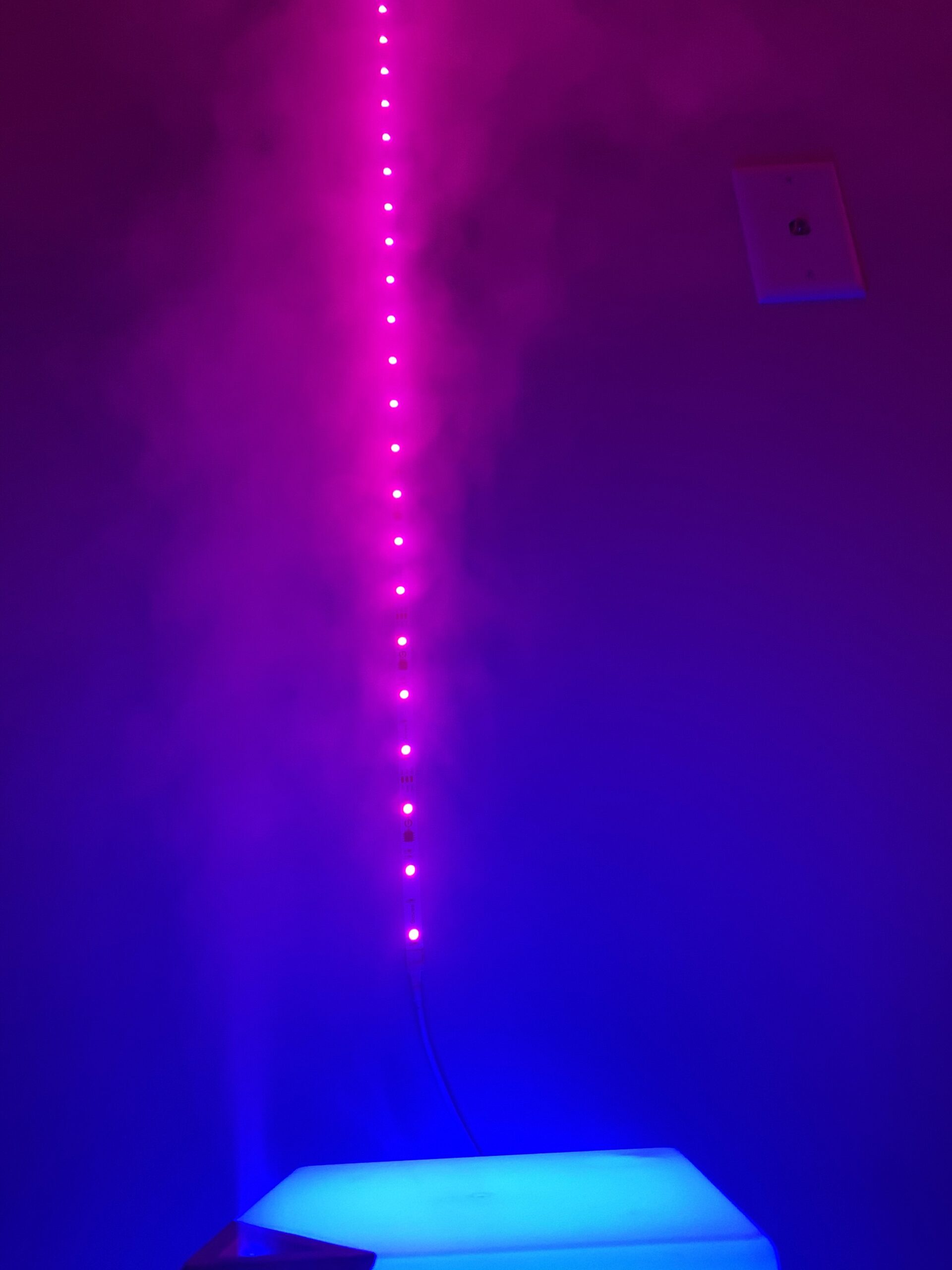 ASAKUKI Essential Oil Diffuser for Home, Large 700 ml Humidifier with Automatic Shut-Off, Scent Aromatherapy Diffuser with 7 LED Lights for Living Room, Kitchen, Bedroom, Hotel - Yellow customer photo 2