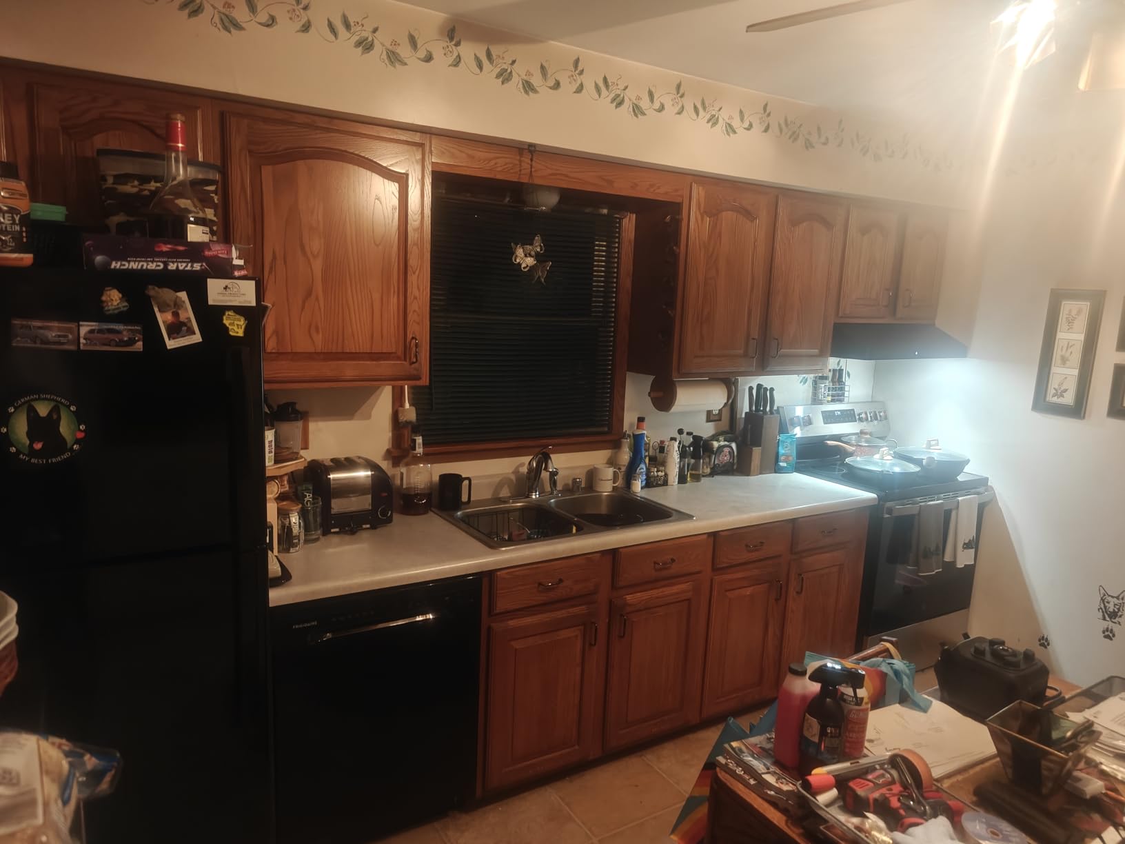 Weiman Ceramic and Glass Cooktop Cleaner - Heavy Duty Cleaner and Polish (10 Ounce Bottle and 3 Scrubbing Pads) customer photo 1