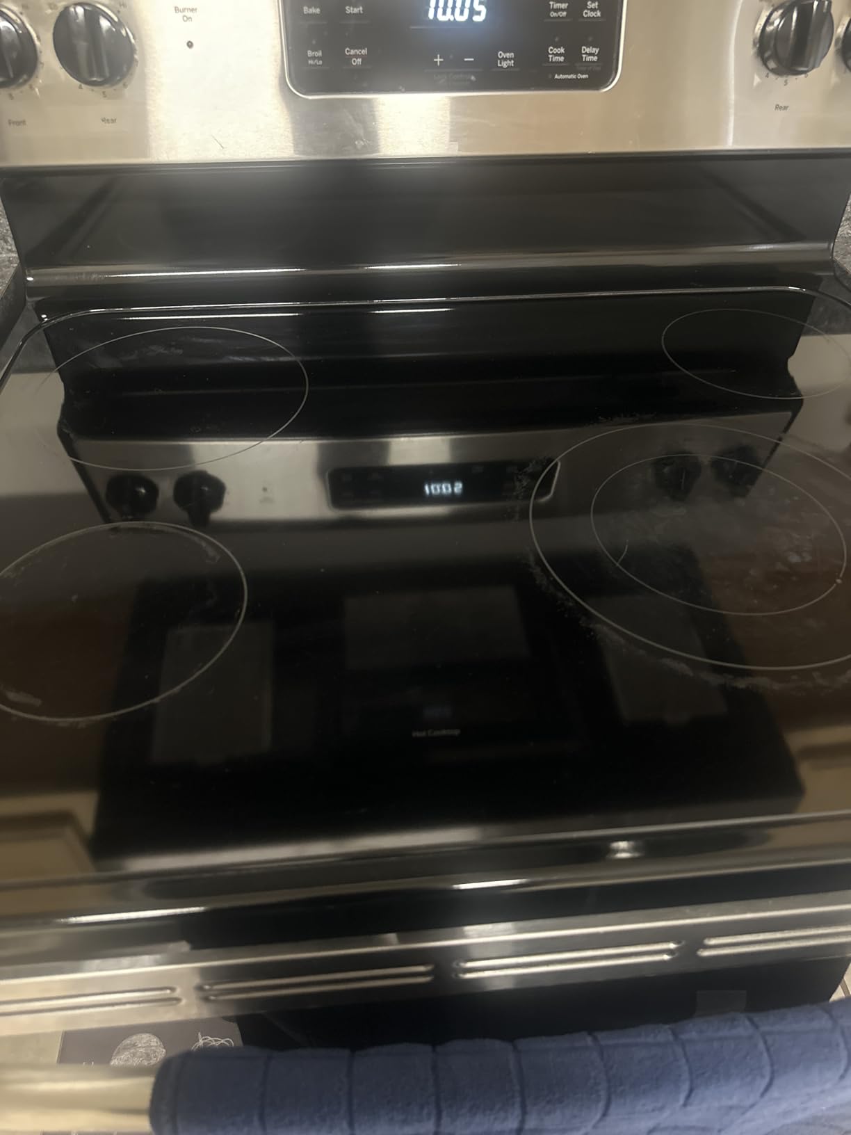 Weiman Ceramic and Glass Cooktop Cleaner - Heavy Duty Cleaner and Polish (10 Ounce Bottle and 3 Scrubbing Pads) customer photo 2