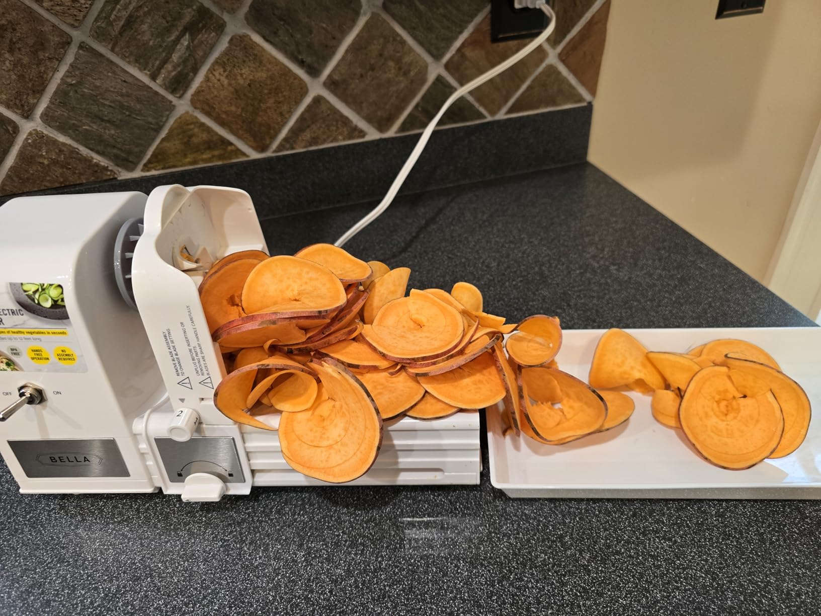 BELLA 4-in-1 Automatic Electric Spiralizer & Slicer, Quickly Prep Healthy Veggie or Fruit Spaghetti, Noodles or Ribbons, Easy To Clean, Recipe Book Included, White, 14641 customer photo 1