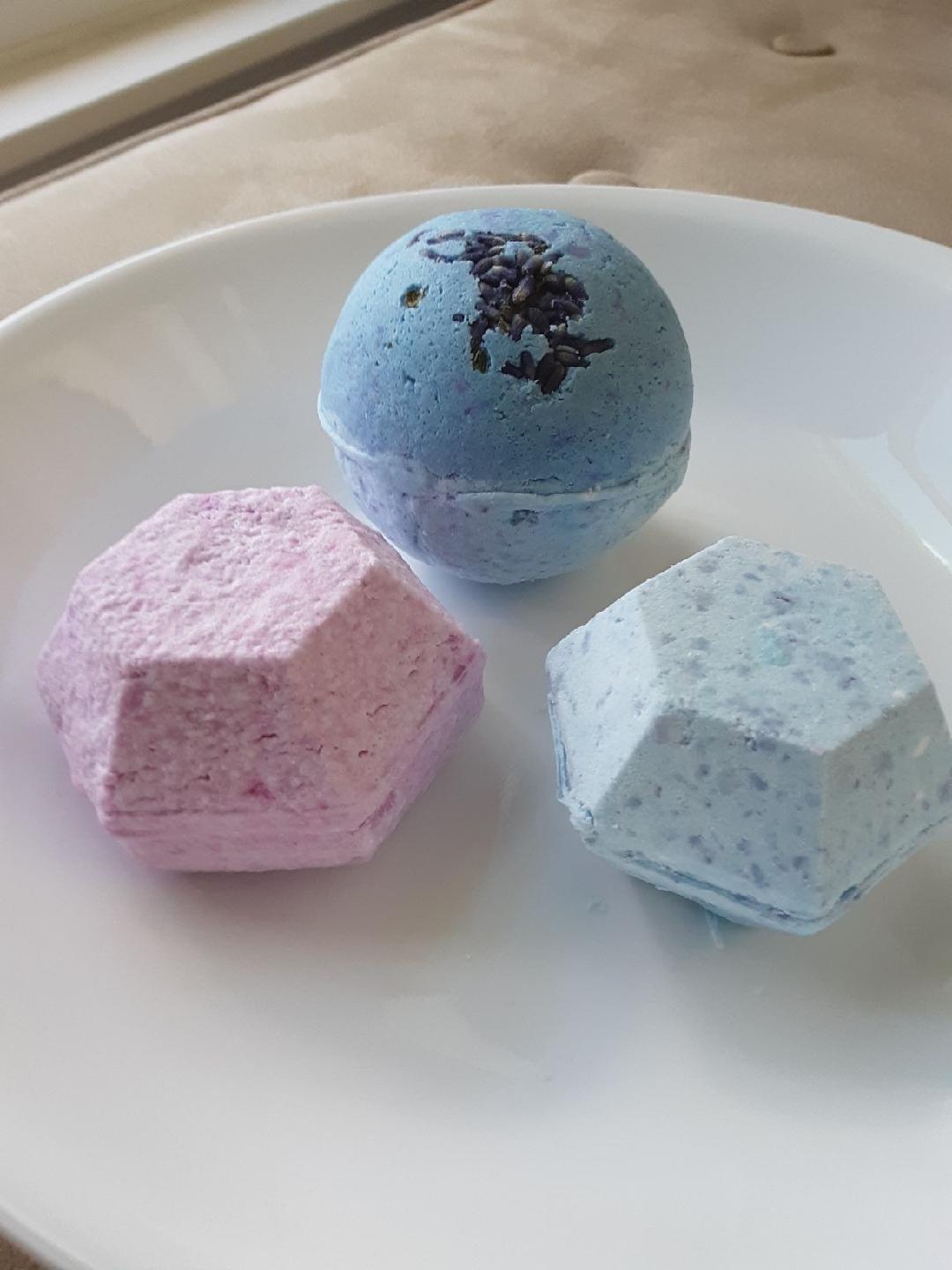 Just My Style You*niverse Galactic Bath Bombs, at-Home STEAM Kits for Kids Age 6 and Up, Bath Time Fun, DIY Bath Bombs customer photo 2