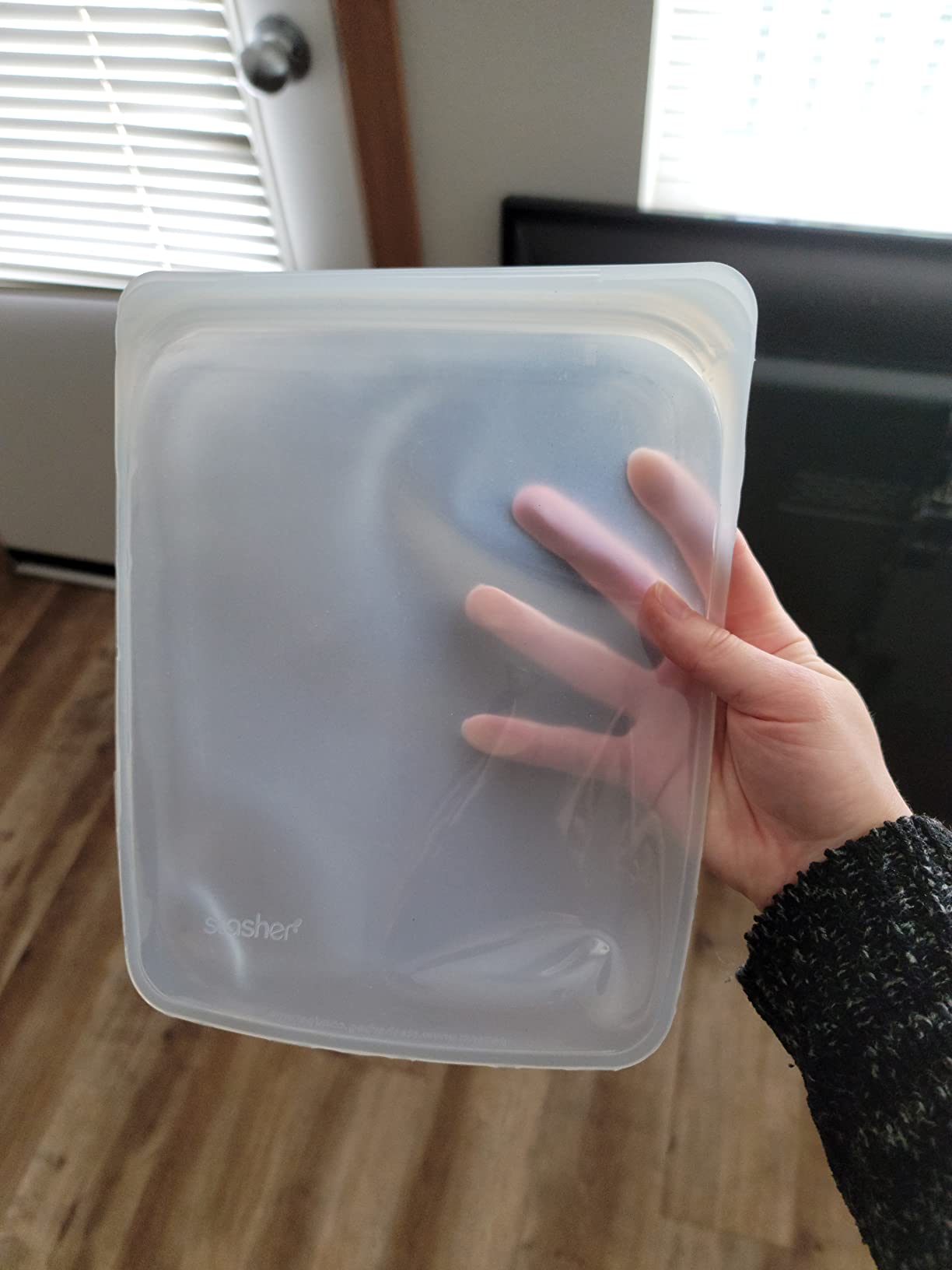 Stasher Silicone Reusable Food Storage Bag, Half Gallon Silicone Bag, Meal Prep, Reusable Freezer Bag, Microwave, Dishwasher, Oven Safe, Sous Vide, Eco Friendly, Food Storage Bag, 64 oz, Clear customer photo 1