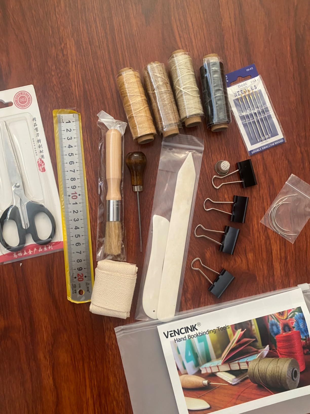 VENCINK Bookbinding Kits, Bookbinding Supplies Hand Book Binding Starter Tools Set with Genuine Bone Folders, Paper Awl, Large-Eye Needles, Waxed Thread, Binding Ribbon, Glue Brush, Steel Ruler customer photo 1