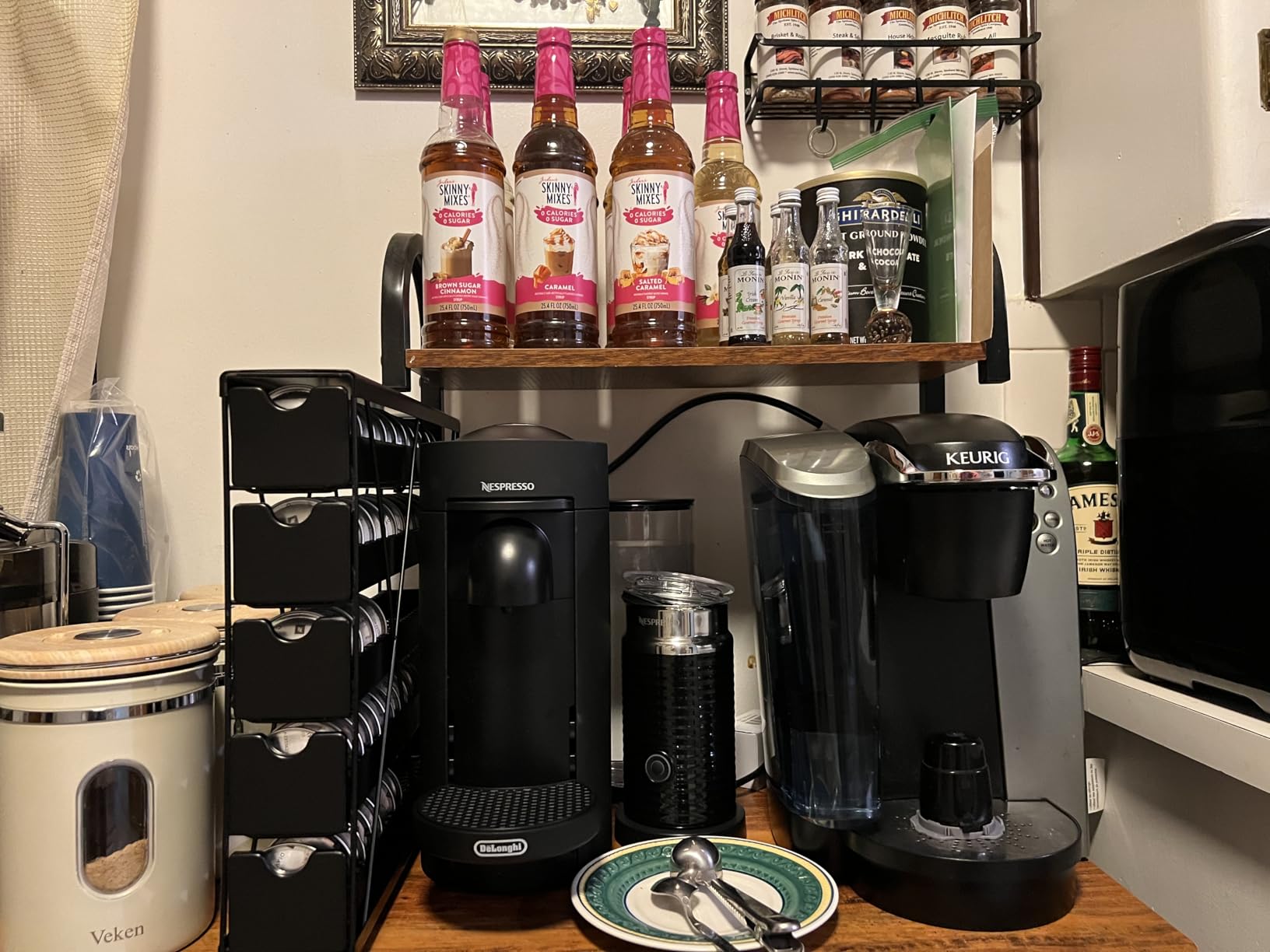 Jordan's Skinny Mixes Sugar Free Coffee Syrup, 6 Sampler Variety Pack Coffee Flavoring Syrup, Zero Calorie Drink Mix, Lattes, Baking, Protein Shake or Cocktail, Dairy & Gluten Free, Kosher, 25.4 Fl Oz customer photo 1