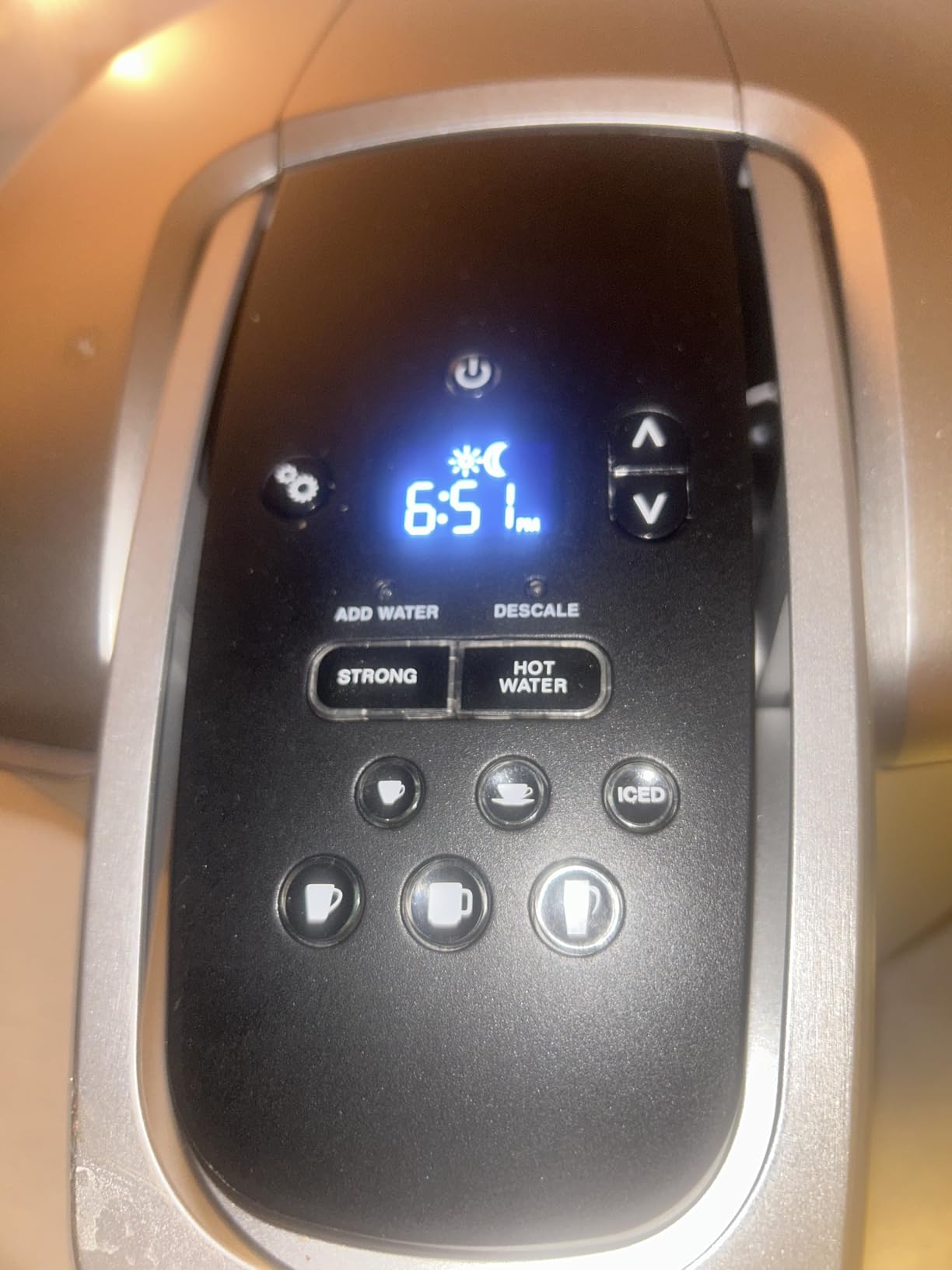 Keurig K-Elite Single Serve K-Cup Pod Coffee Maker, with Strength and Temperature Control, Iced Coffee Capability, 8 to 12oz Brew Size, Programmable, Brushed Silver customer photo 2