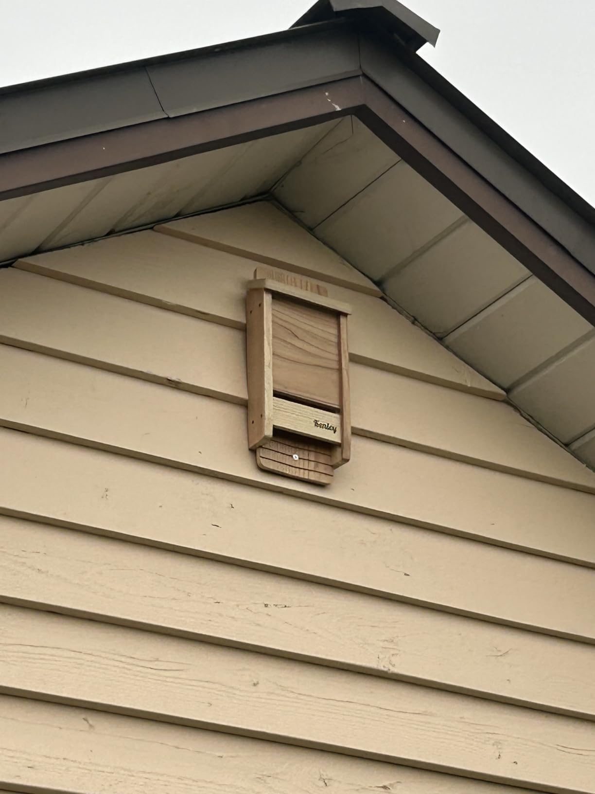 Kenley Bat House - Outdoor Bat Box Shelter with Large Double Chamber - Handcrafted from Cedar Wood - Easy for Bats to Land and Roost - Weather Resistant & Ready to Install customer photo 1