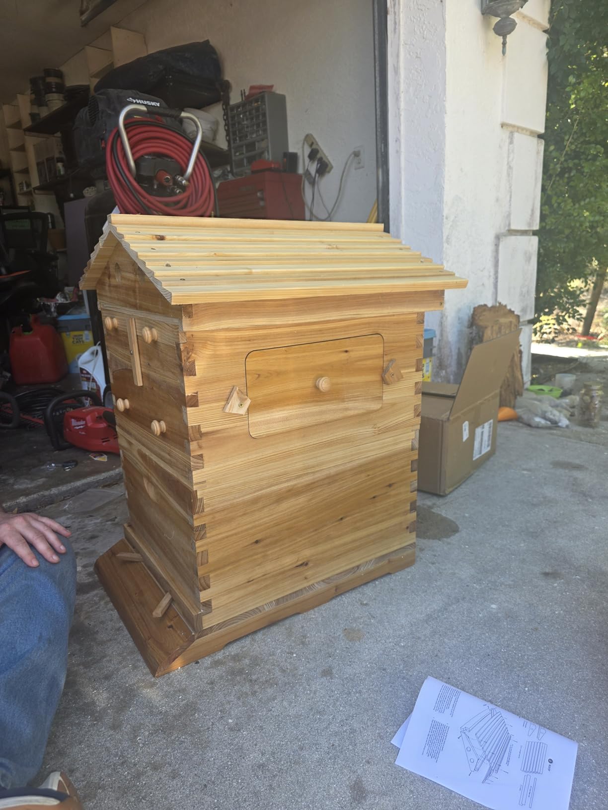 Golden Palace Bee Hive with 7pcs Auto Super Frames, Bee House with Super Boxes and Brood Boxes, Bee Hives Starter Beekeeping Kits customer photo 1