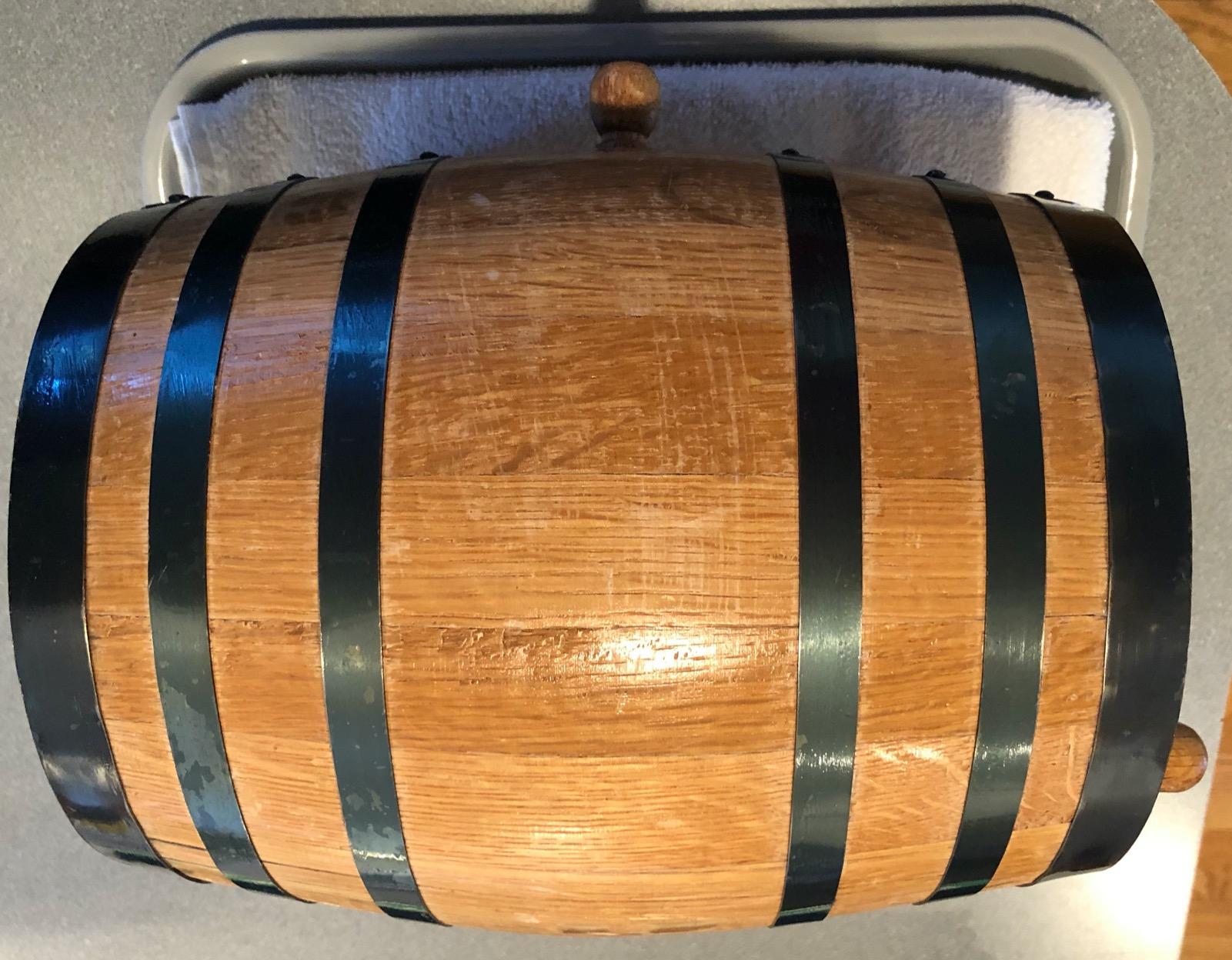 Personalized - Custom Engraved American Premium Oak Aging Barrel - Age your own Whiskey, Beer, Wine, Bourbon, Tequila, Rum, Hot Sauce & More | Barrel Aged (5 Liters) customer photo 2