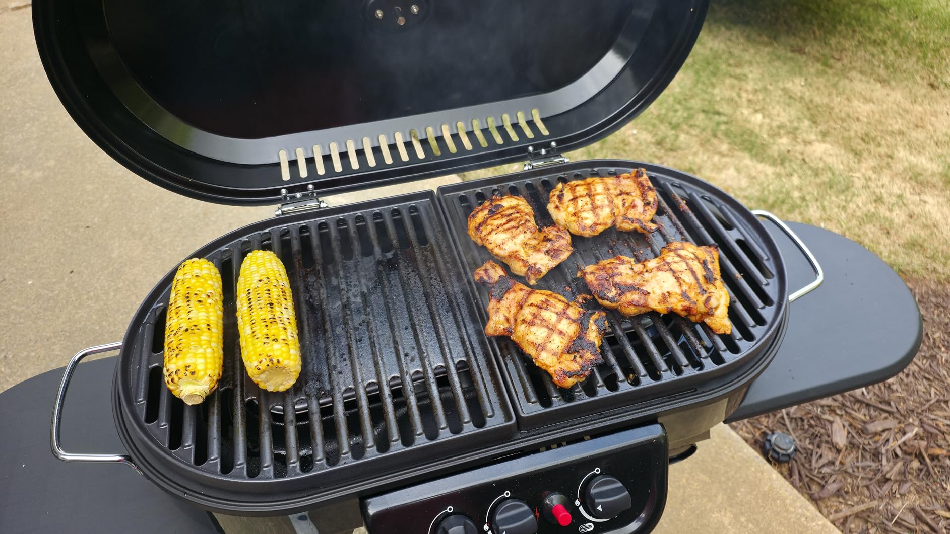 Coleman RoadTrip 285 Portable Stand-Up Propane Grill with 3 Adjustable Burners & Instastart Ignition, 20,000 BTUs of Power for Outdoor Cooking, Camping, Tailgating customer photo 1