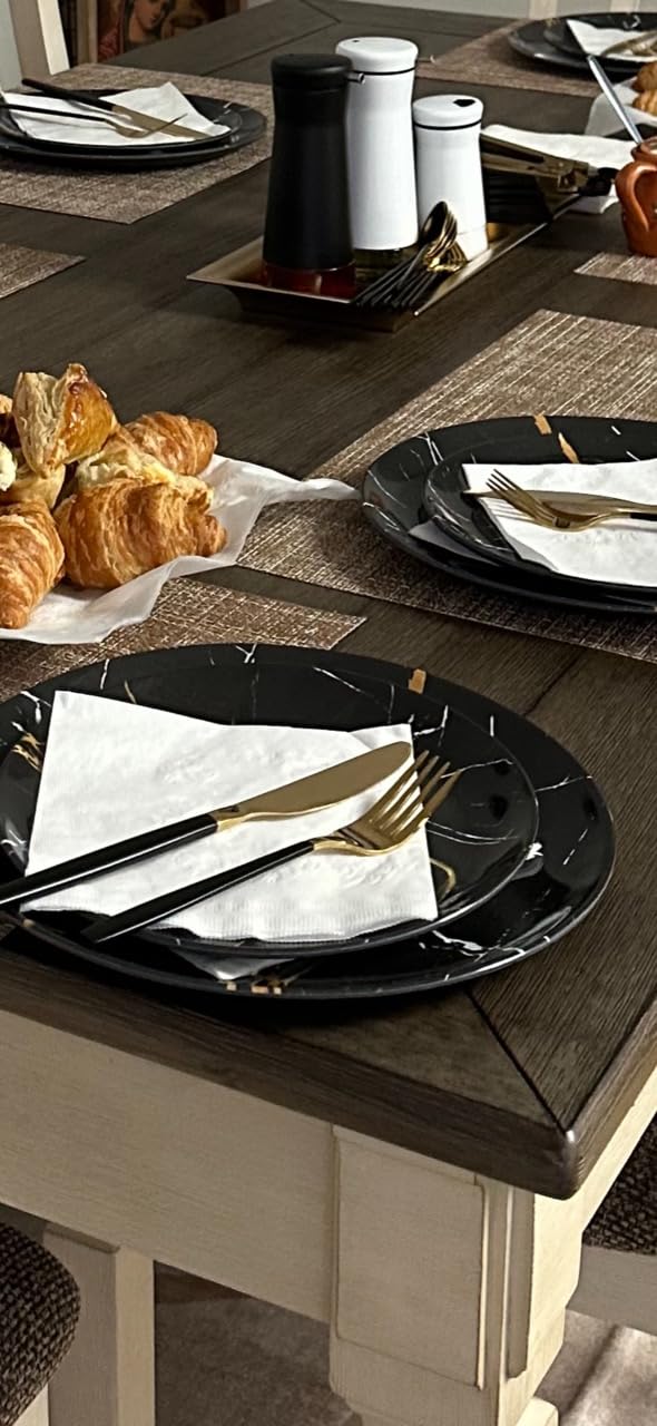 Berglander 20 Piece Titanium Gold Plated Stainless Steel Flatware Set, 20 Pieces Golden Silverware Set, Golden Cutlery Set, Service for 4 (shiny Gold) customer photo 1
