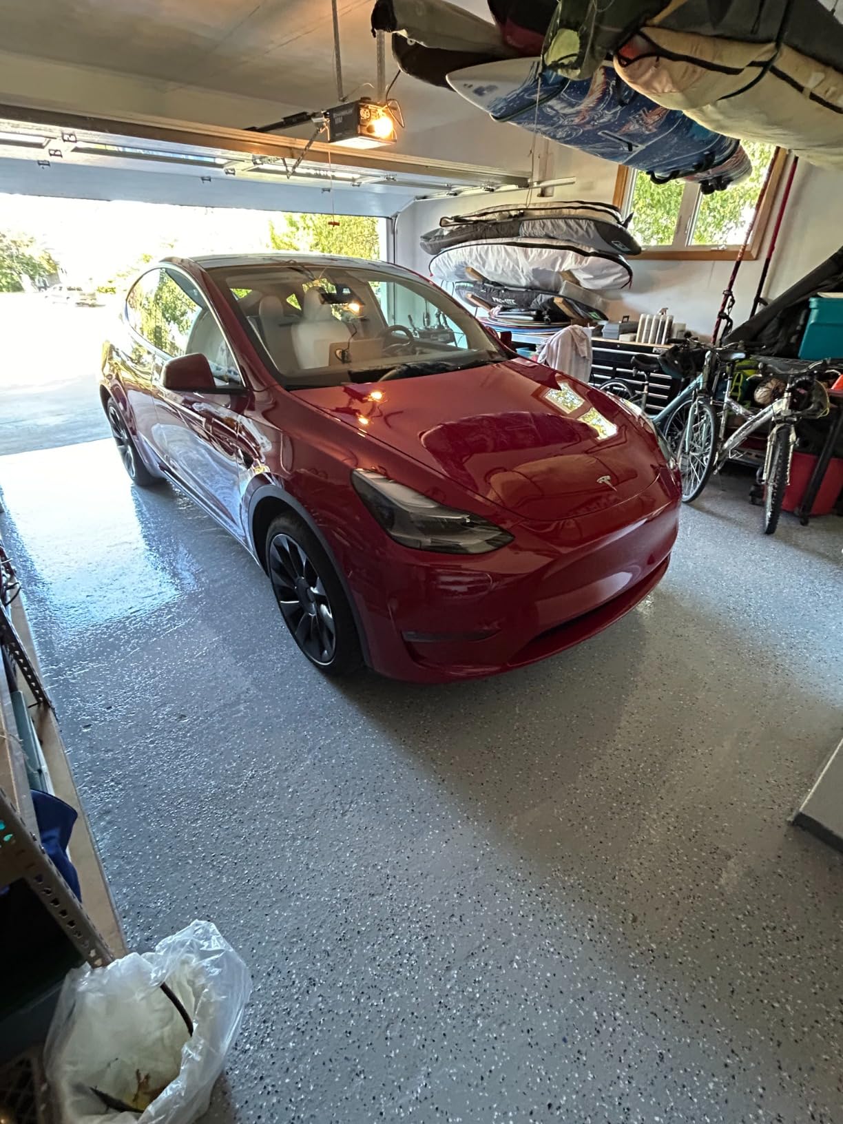 Rust-Oleum 318697 RockSolid Polycuramine Garage Floor Coating, 2.5 Car Kit, High Gloss Black customer photo 1
