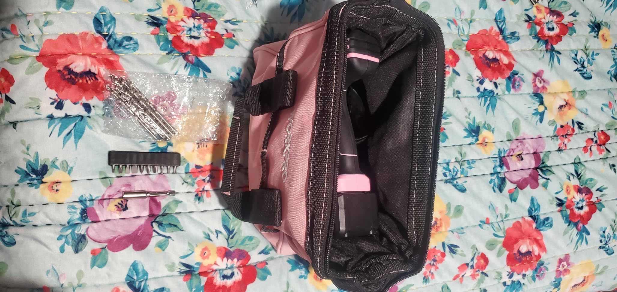 WORKPRO Pink Cordless 20V Lithium-ion Drill Driver Set, 1 Battery, Charger and Storage Bag Included - Pink Ribbon customer photo 2