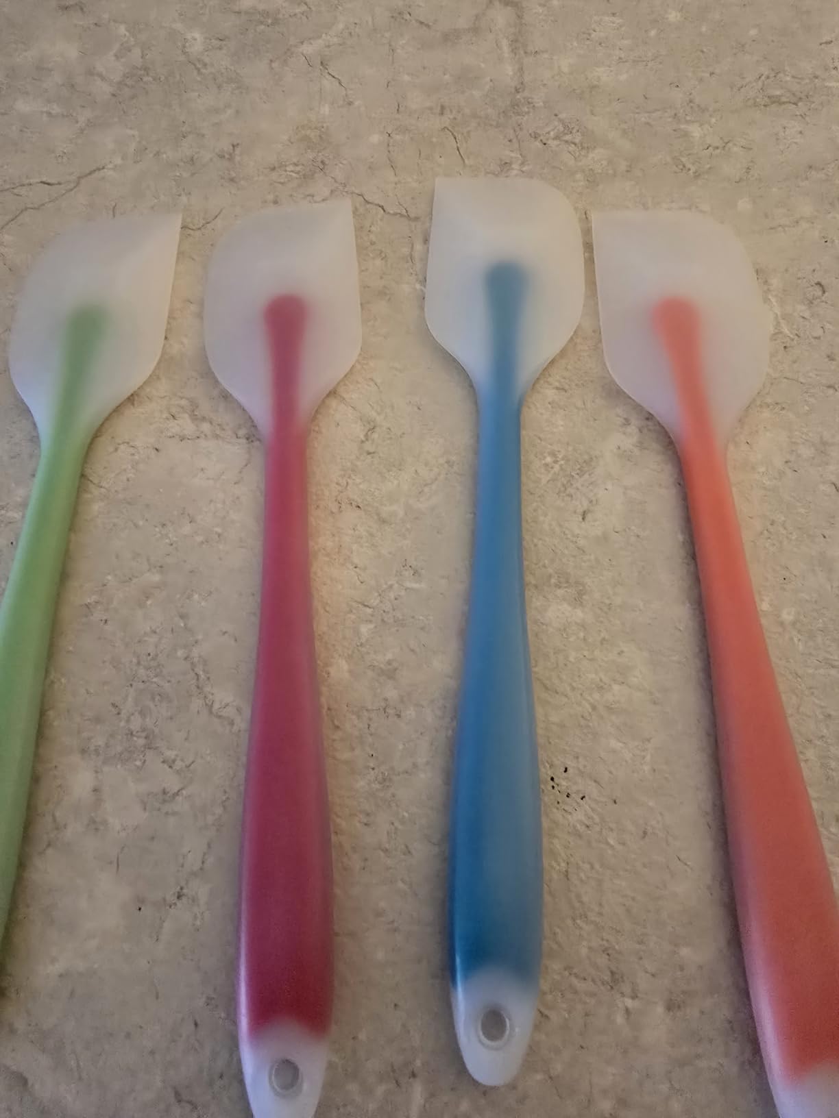 Silicone Spatula Set of 4 - Heat Resistant Flexible Spatula 450F with Stainless Steel Core - Food Grade Premium Good Grip Kitchen Utensils - Seamless, Heavy Duty, BPA Free, Dishwasher Safe customer photo 2