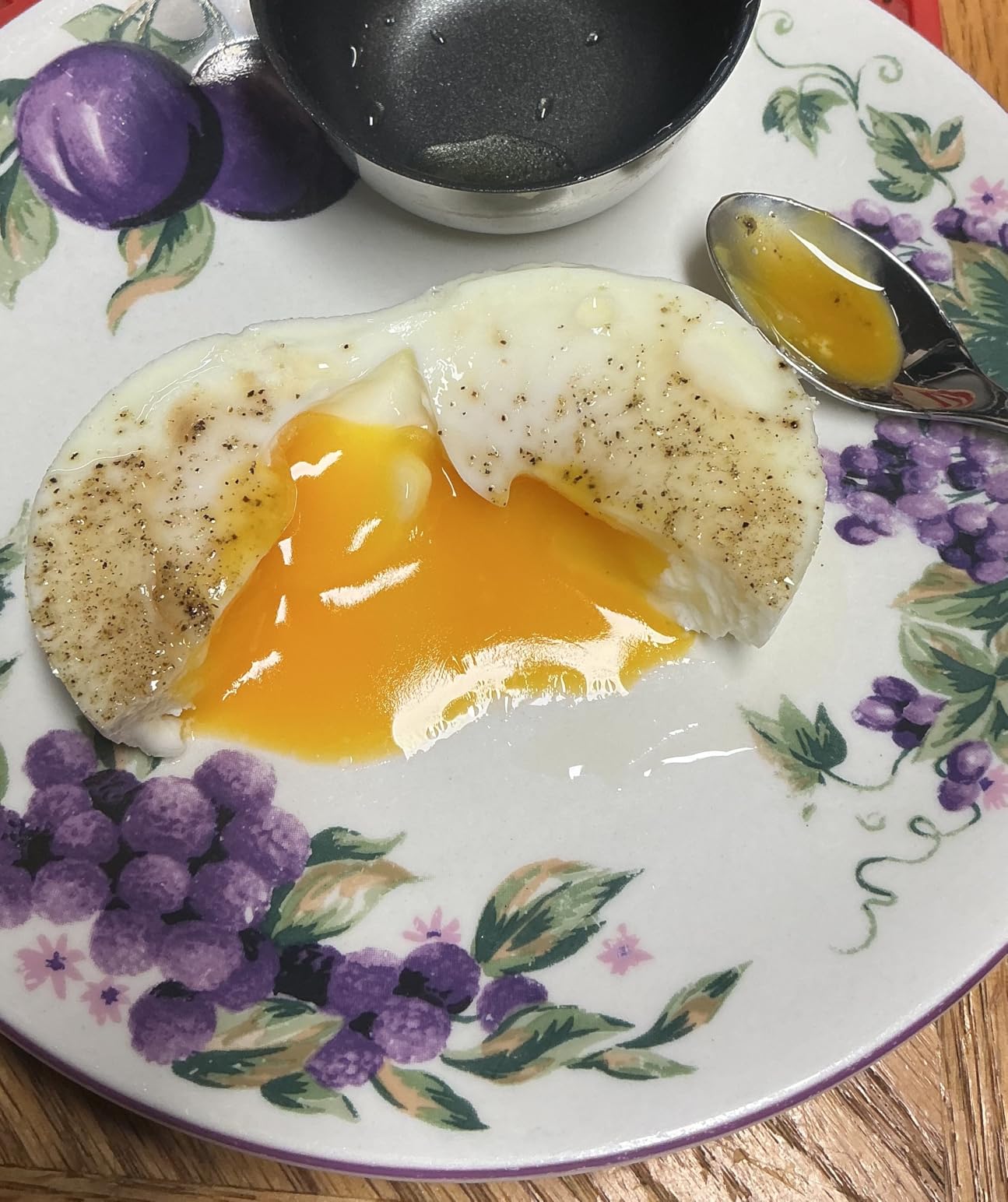 Eggssentials Egg Poacher Insert Stainless Steel Poached Egg Cooker Eggs Poaching Cup PFOA Free, 7.25
