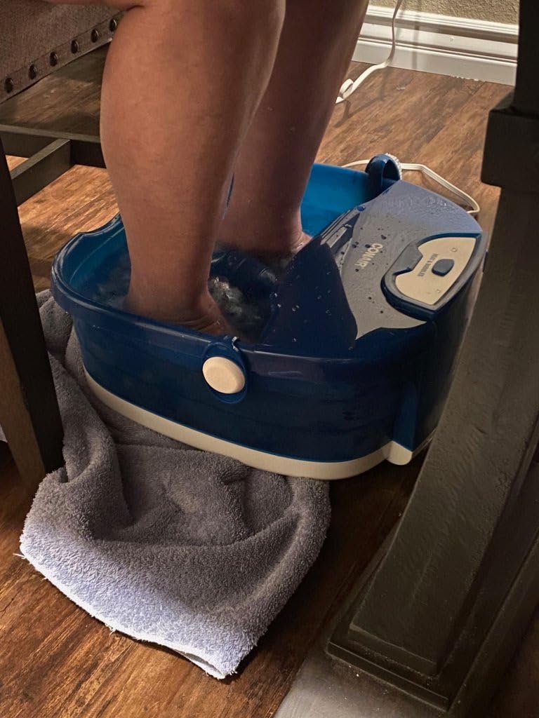 Conair Pedicure Foot Spa Bath with Heat reaching 104 Degrees, Massaging Foot Rollers, Soothing Bubbles, Pumice Stone and Nail Brush Included customer photo 2